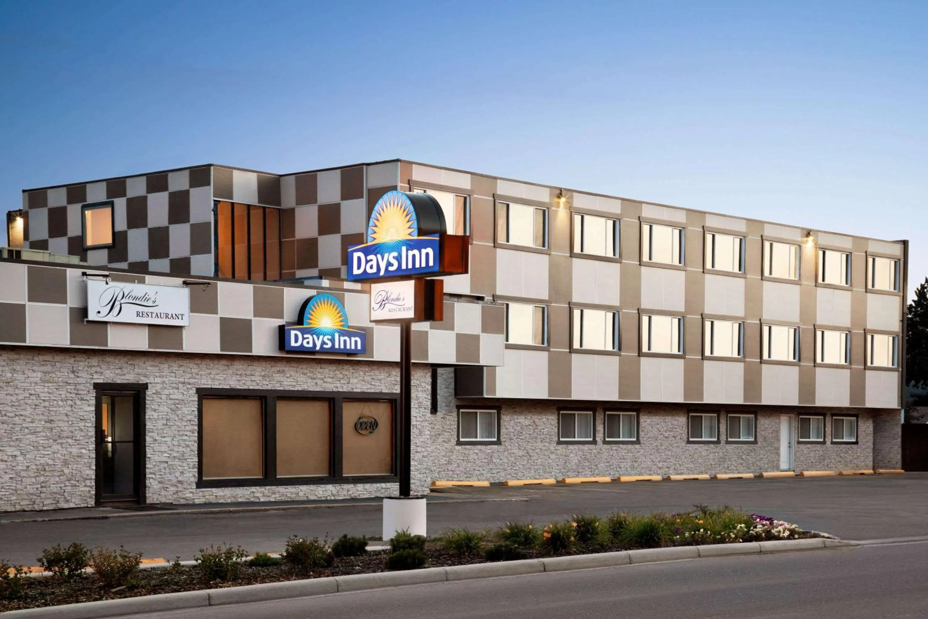 Property building in Days Inn by Wyndham Sylvan Lake