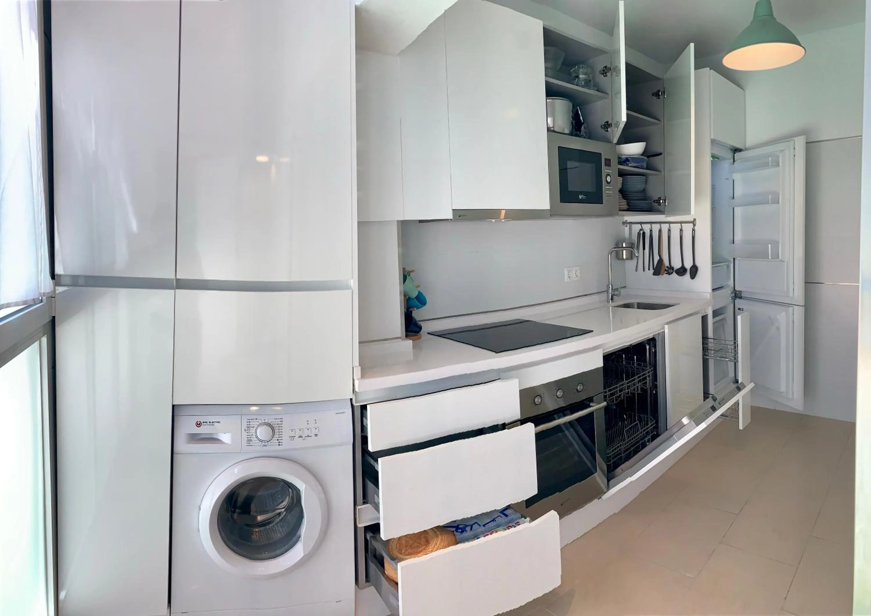 Kitchen or kitchenette in AYAMONTE Deluxe