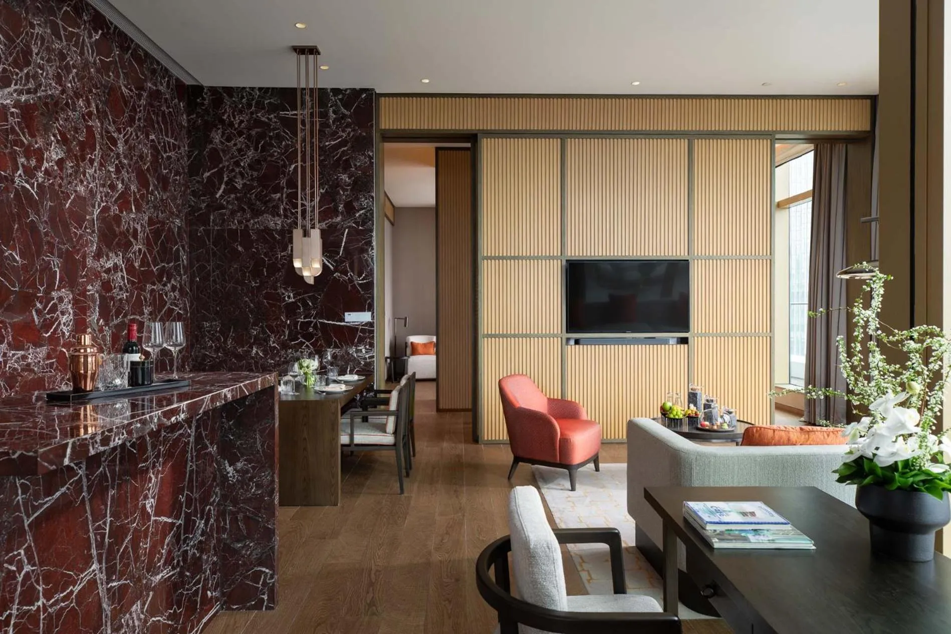 Communal lounge/ TV room in Jumeirah Guangzhou