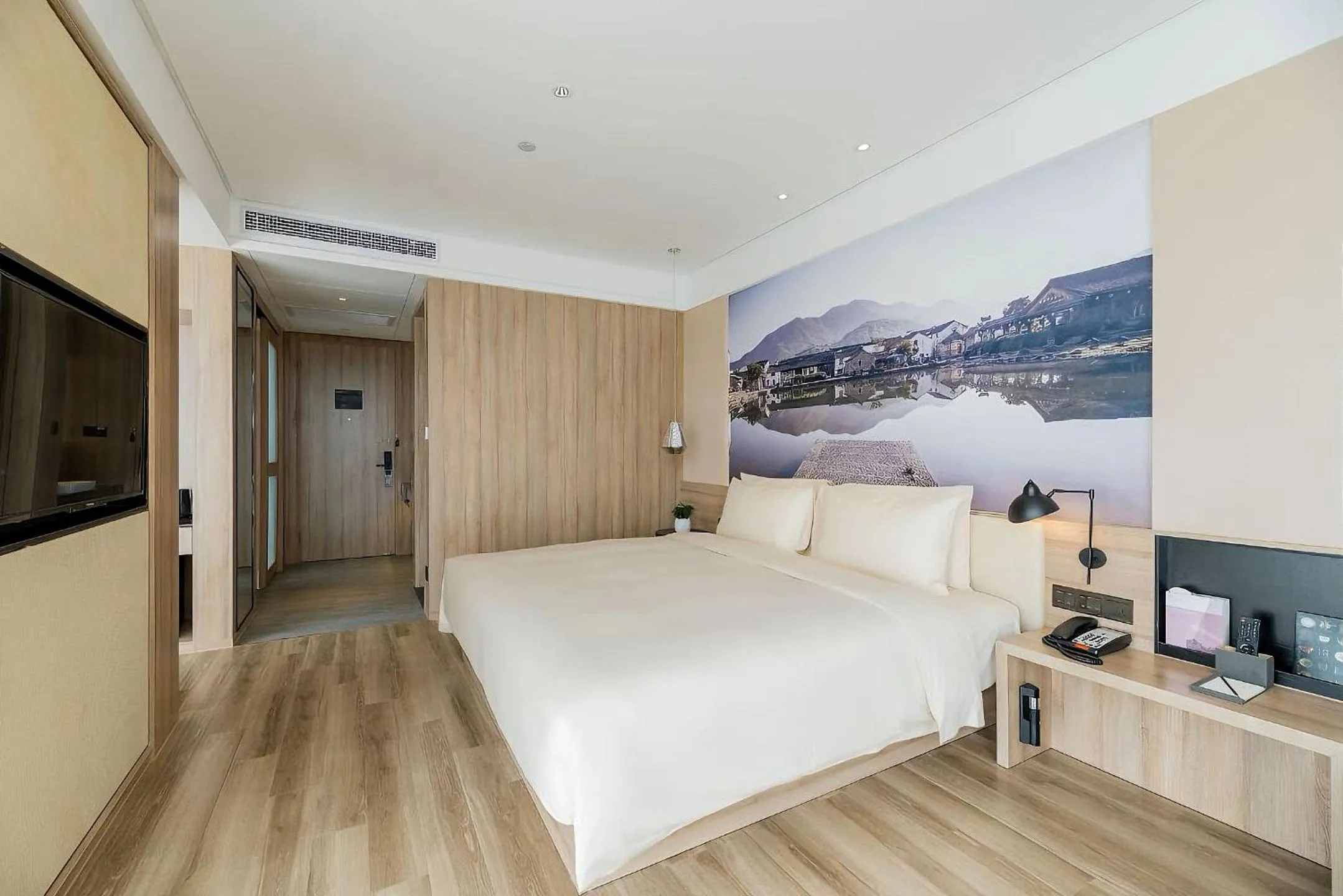 Photo of the whole room, Bed in Atour Hotel Hangzhou Future Technology City Haichuang Park