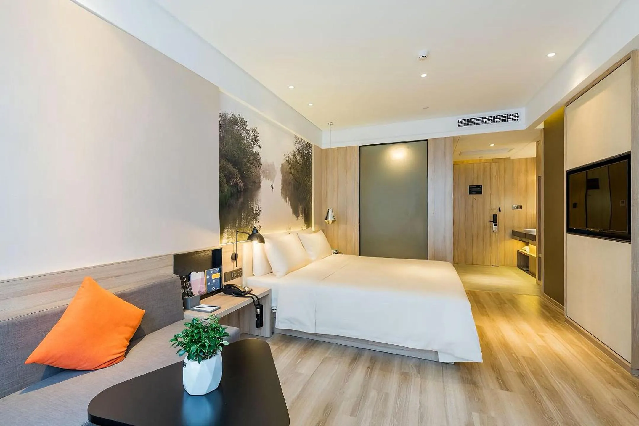 Photo of the whole room, Bed in Atour Hotel Hangzhou Future Technology City Haichuang Park
