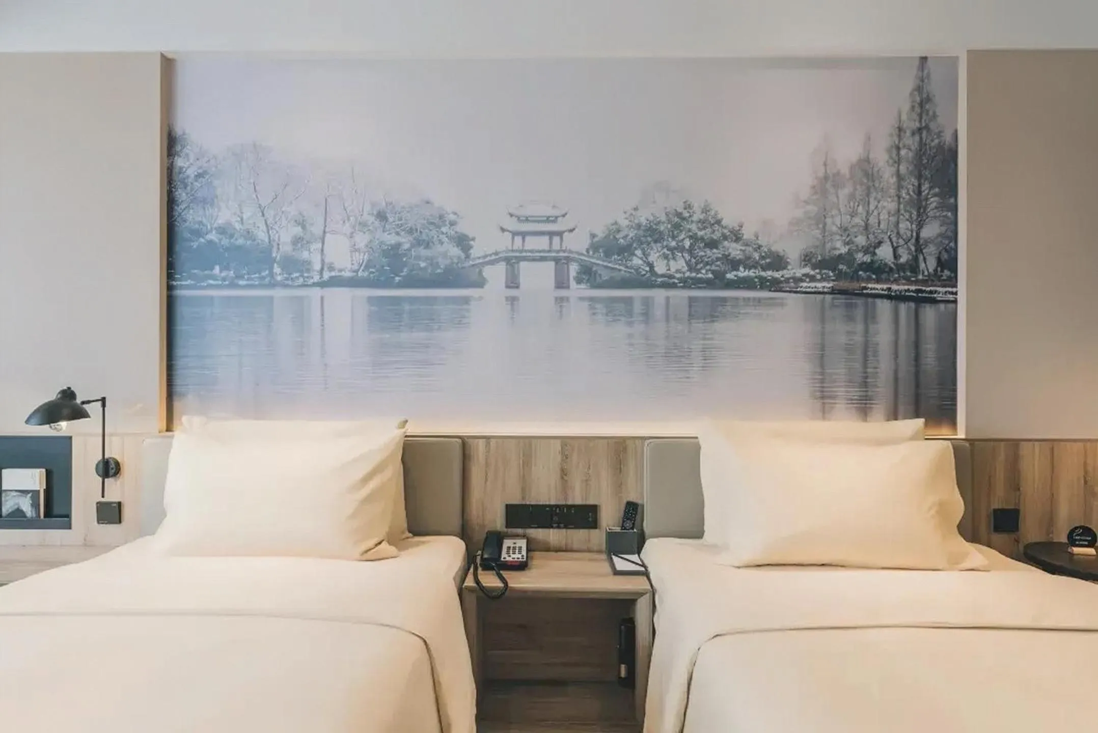 Bed in Atour Hotel Xiaoshan Airport Guali Branch