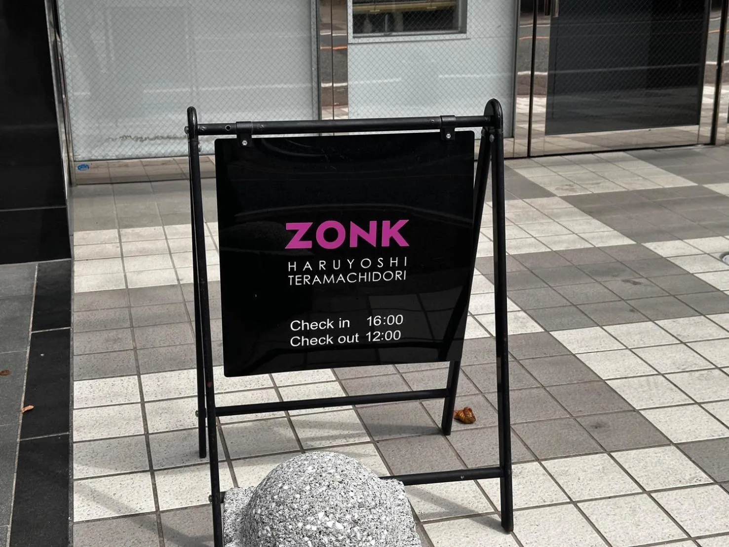 Property building in ZONK HOTEL Haruyoshi-Teramachidori