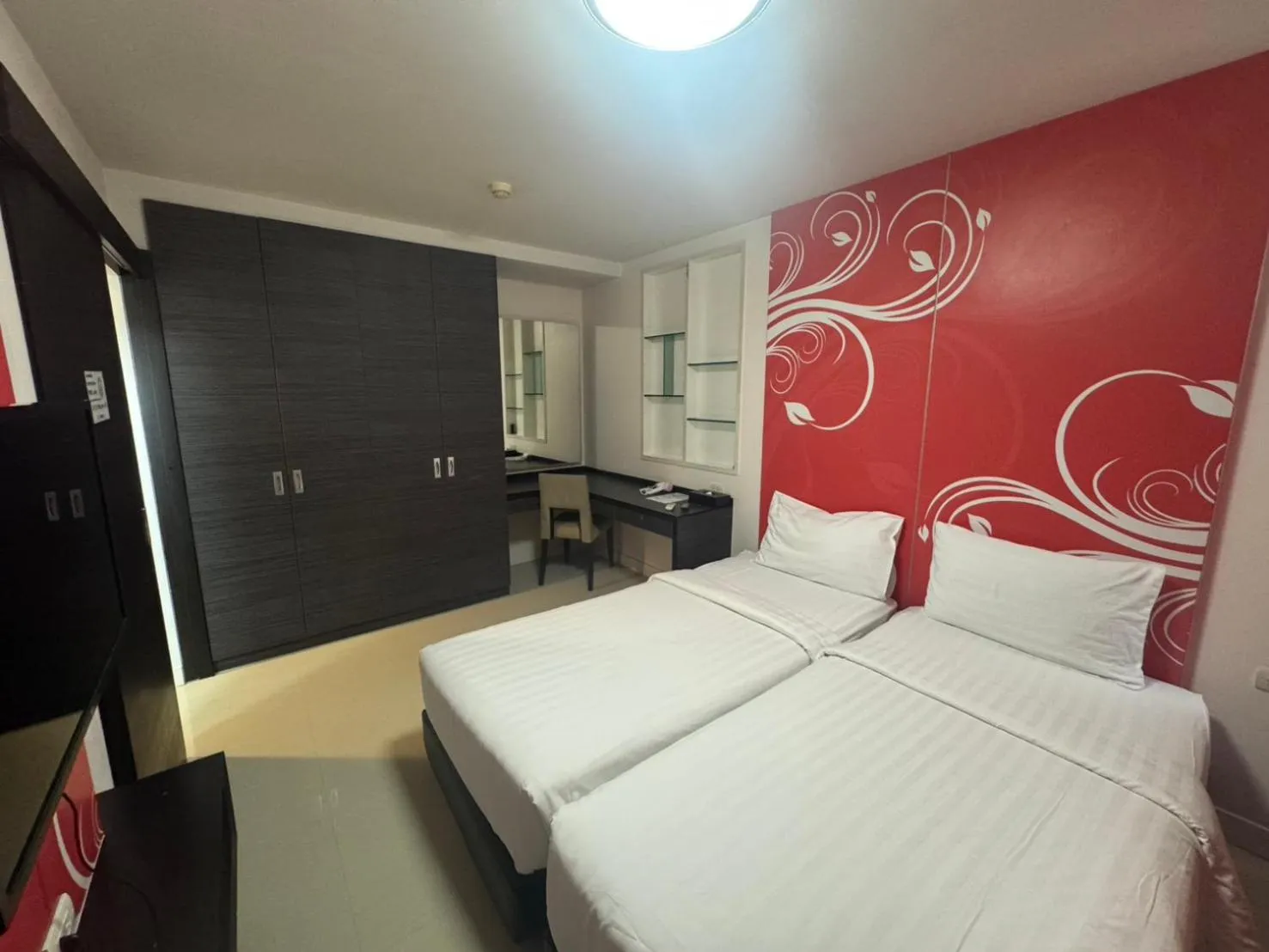 Photo of the whole room, Bed in Palette Bella B All Suites Bangkok Hotel