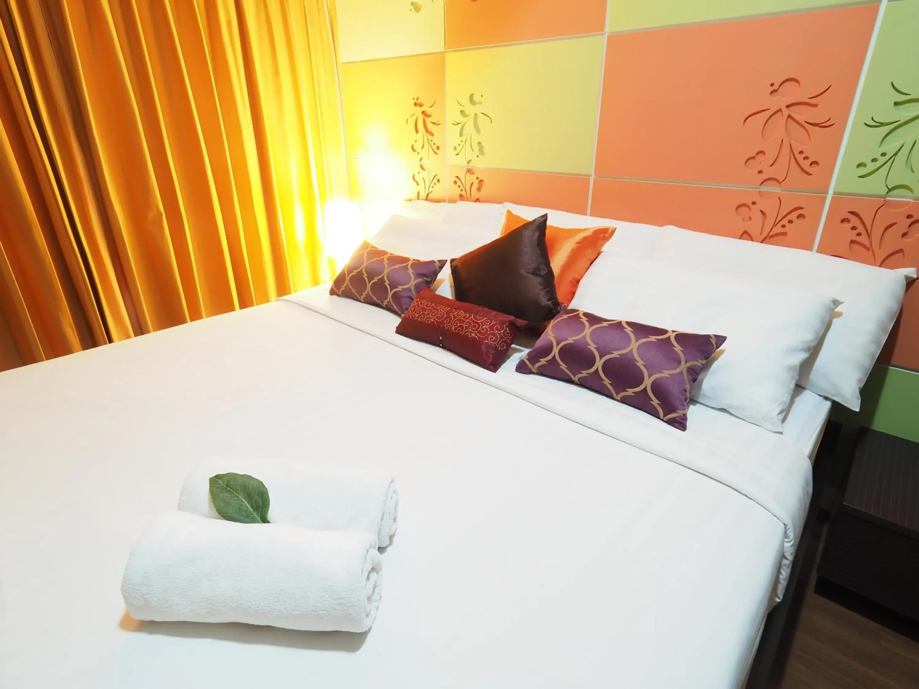 Deluxe Double or Twin Room with Balcony in Palette Bella B All Suites Bangkok Hotel Deluxe Double or Twin Room with Balcony in Palette Bella B All Suites Bangkok Hotel