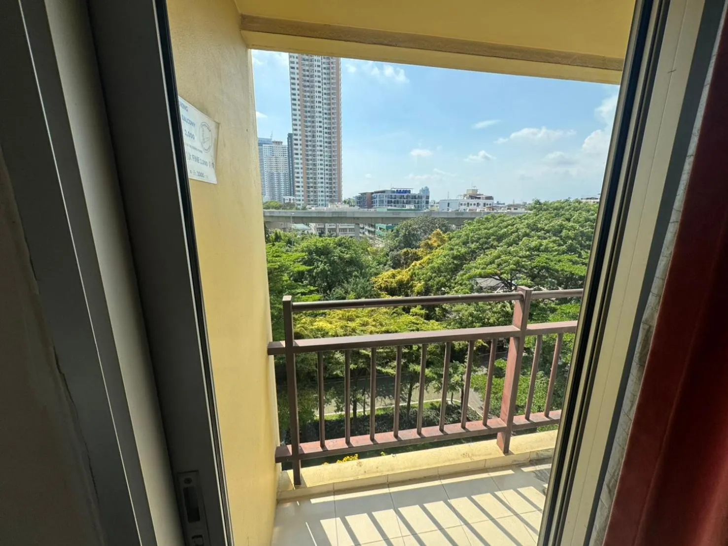 Balcony/Terrace in Palette Bella B All Suites Bangkok Hotel