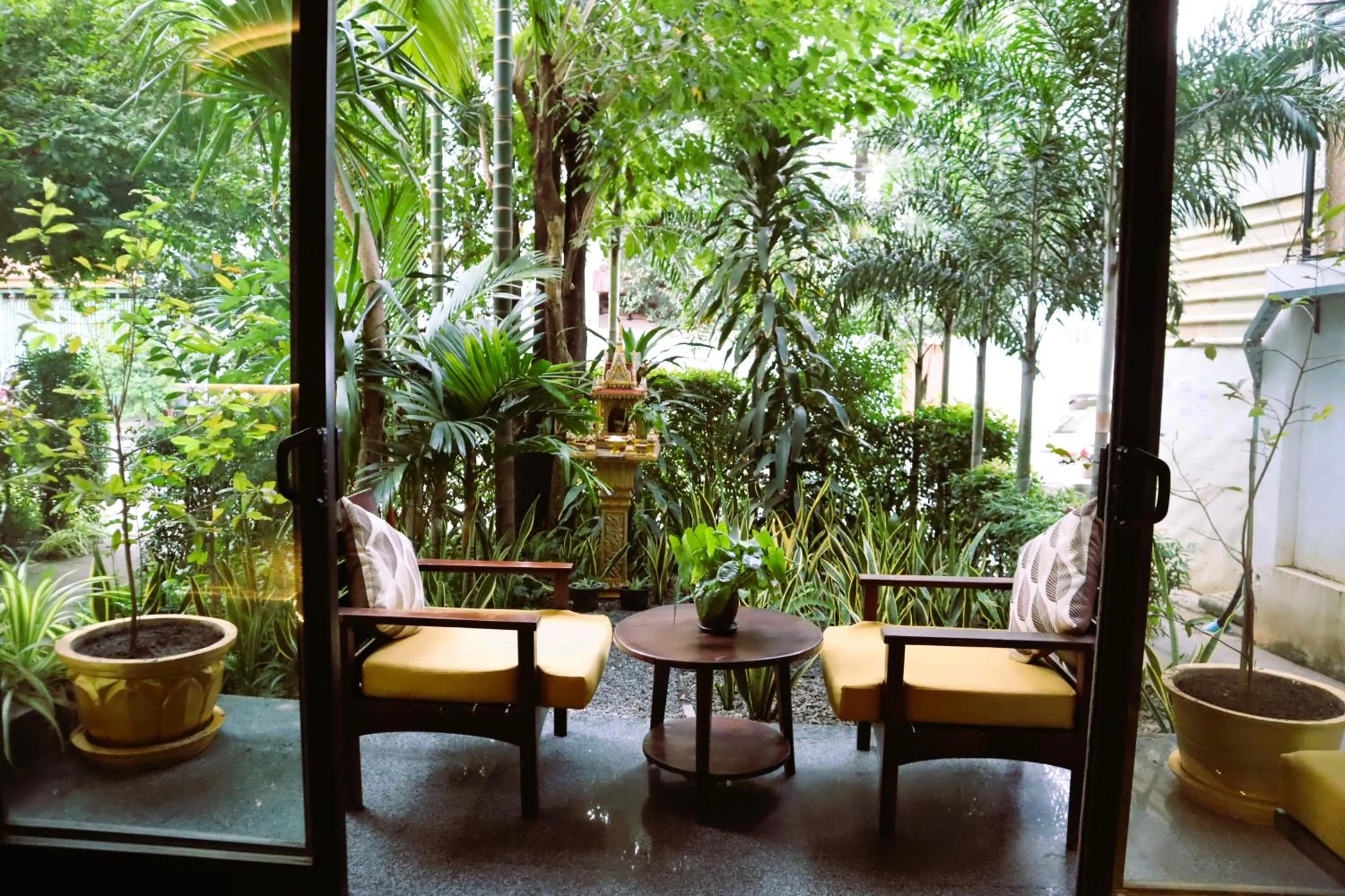 Garden in Siem Reap Palace Hotel & Spa