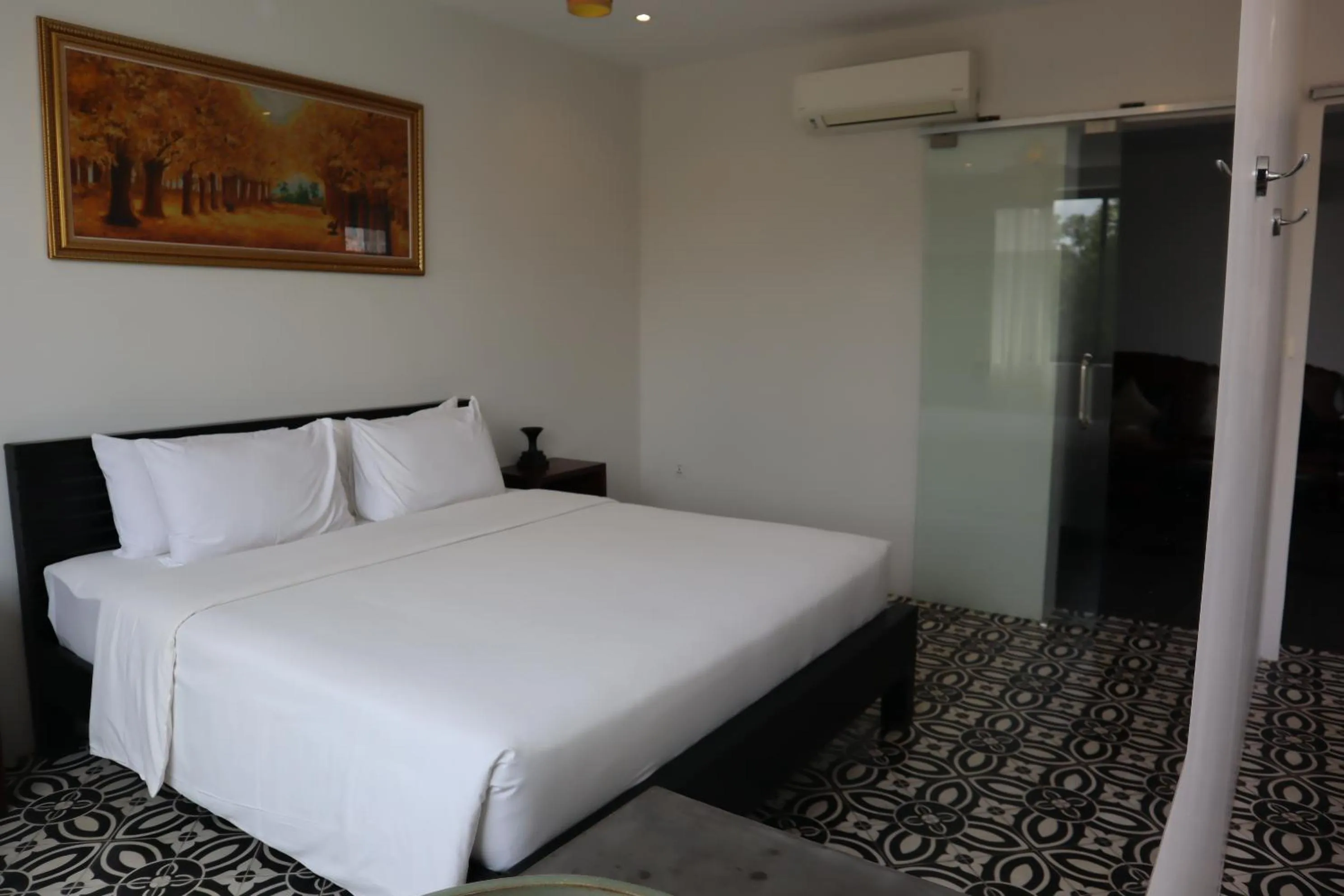 Bed in Siem Reap Palace Hotel & Spa