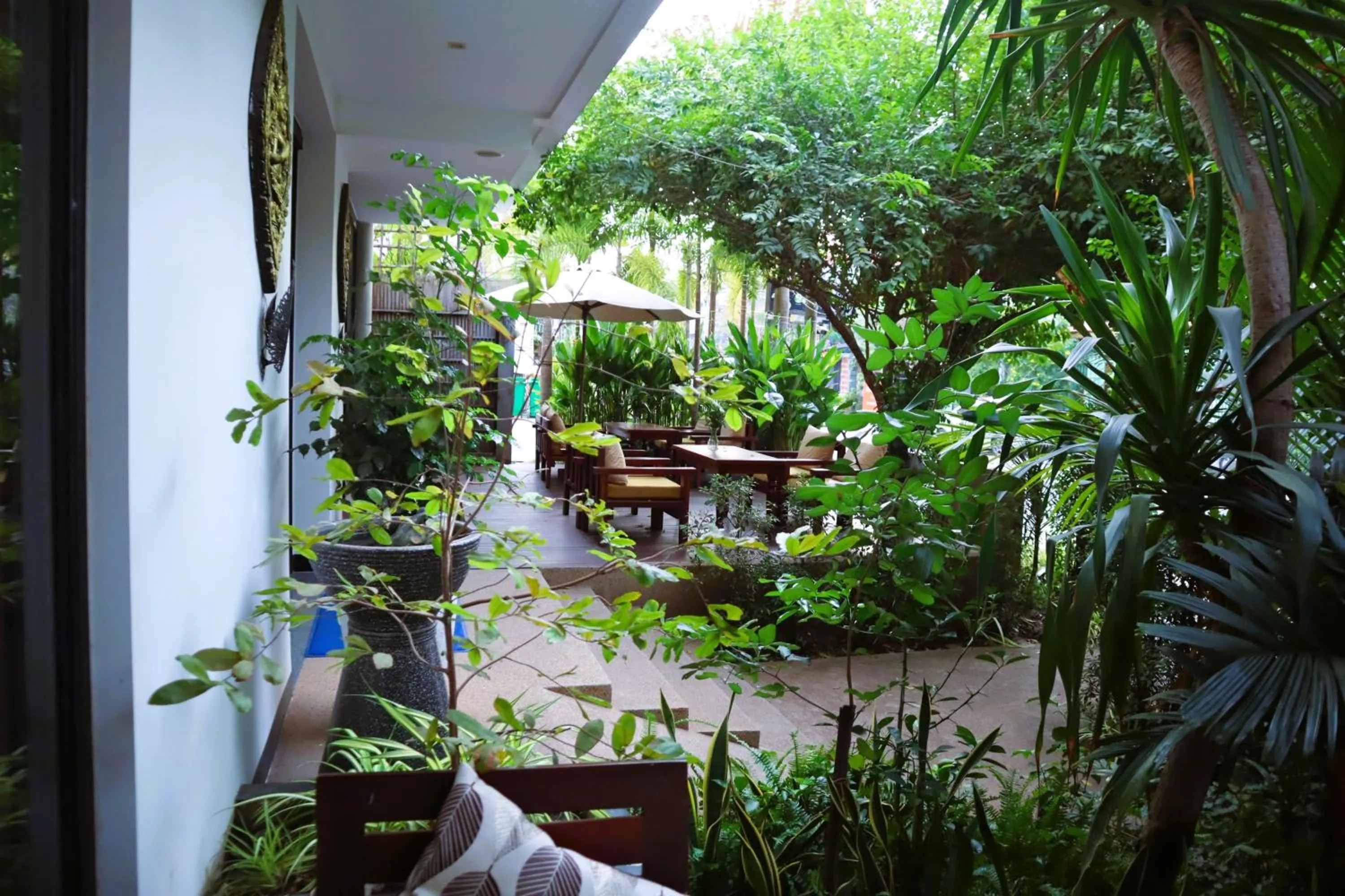 Garden in Siem Reap Palace Hotel & Spa