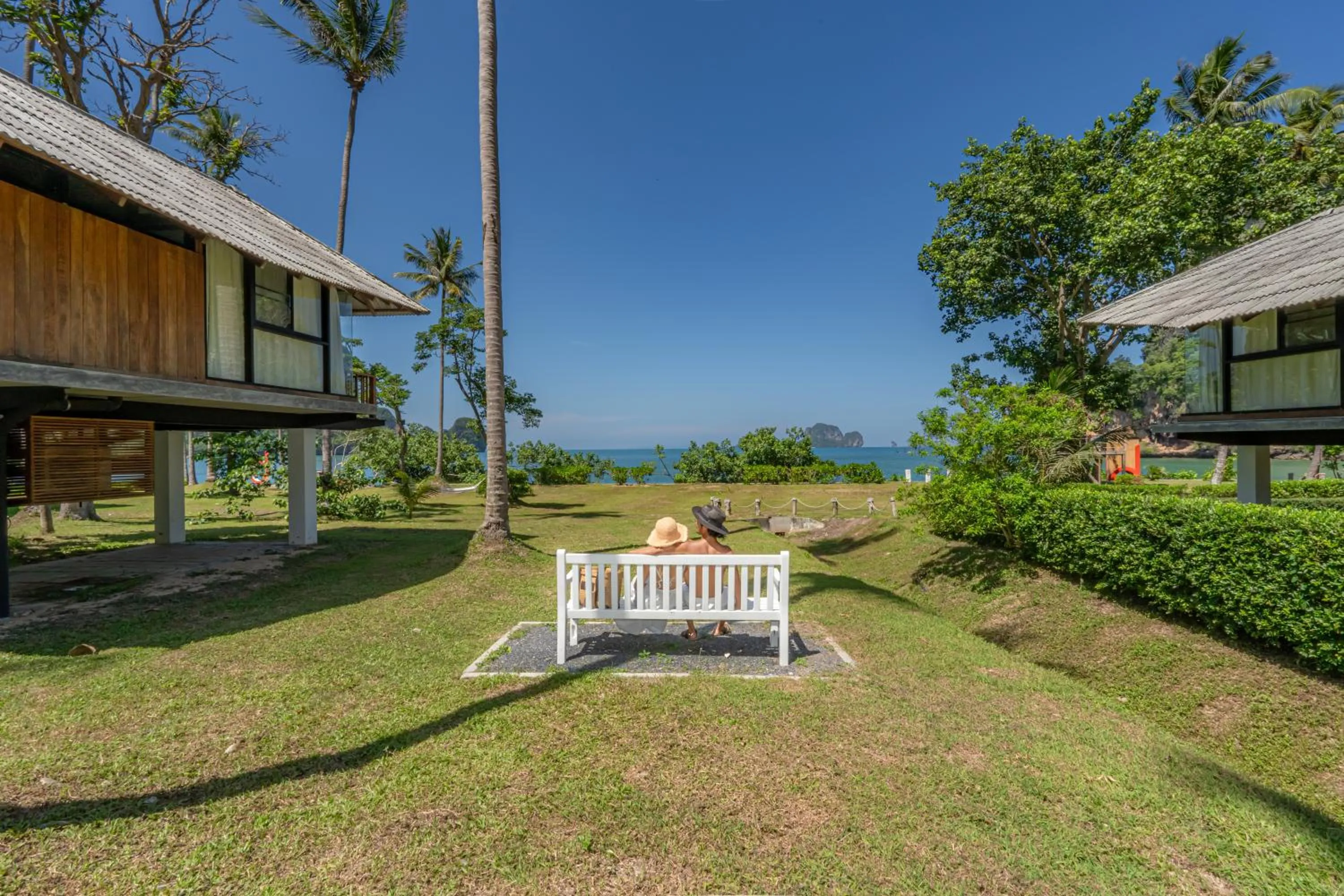 Property building in Tinidee Hideaway Tonsai Beach Krabi