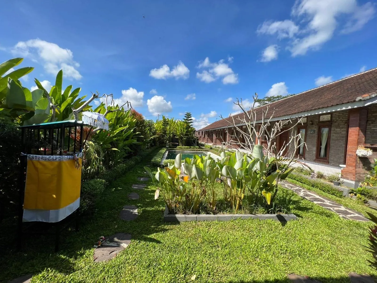 Garden in Ayuna Family Ubud