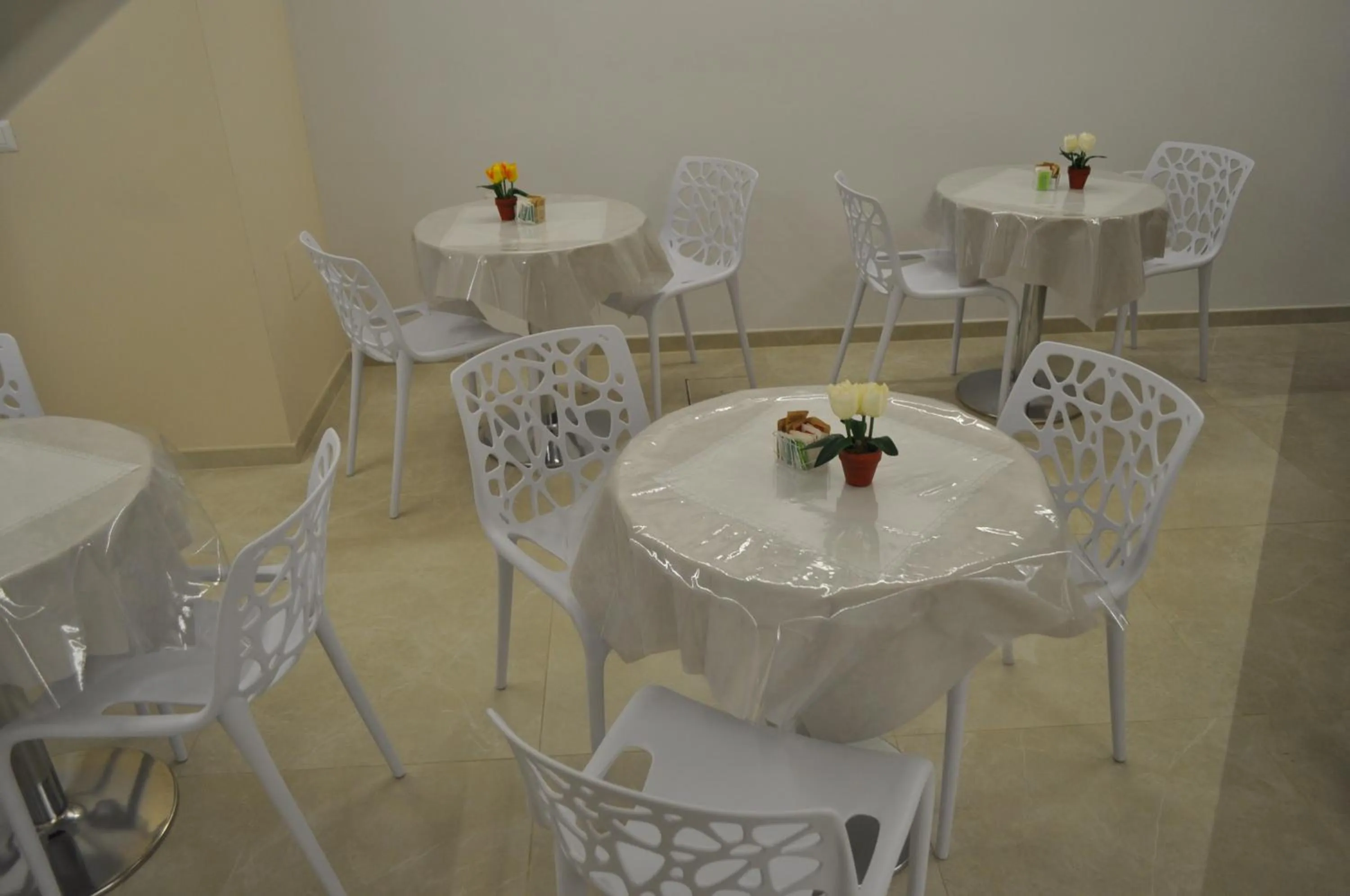 Breakfast in In & Out Matera