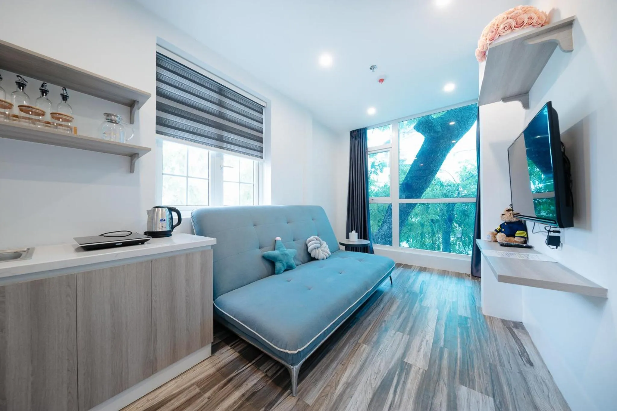 Living room in Su Casa Hanoi Old Quarter