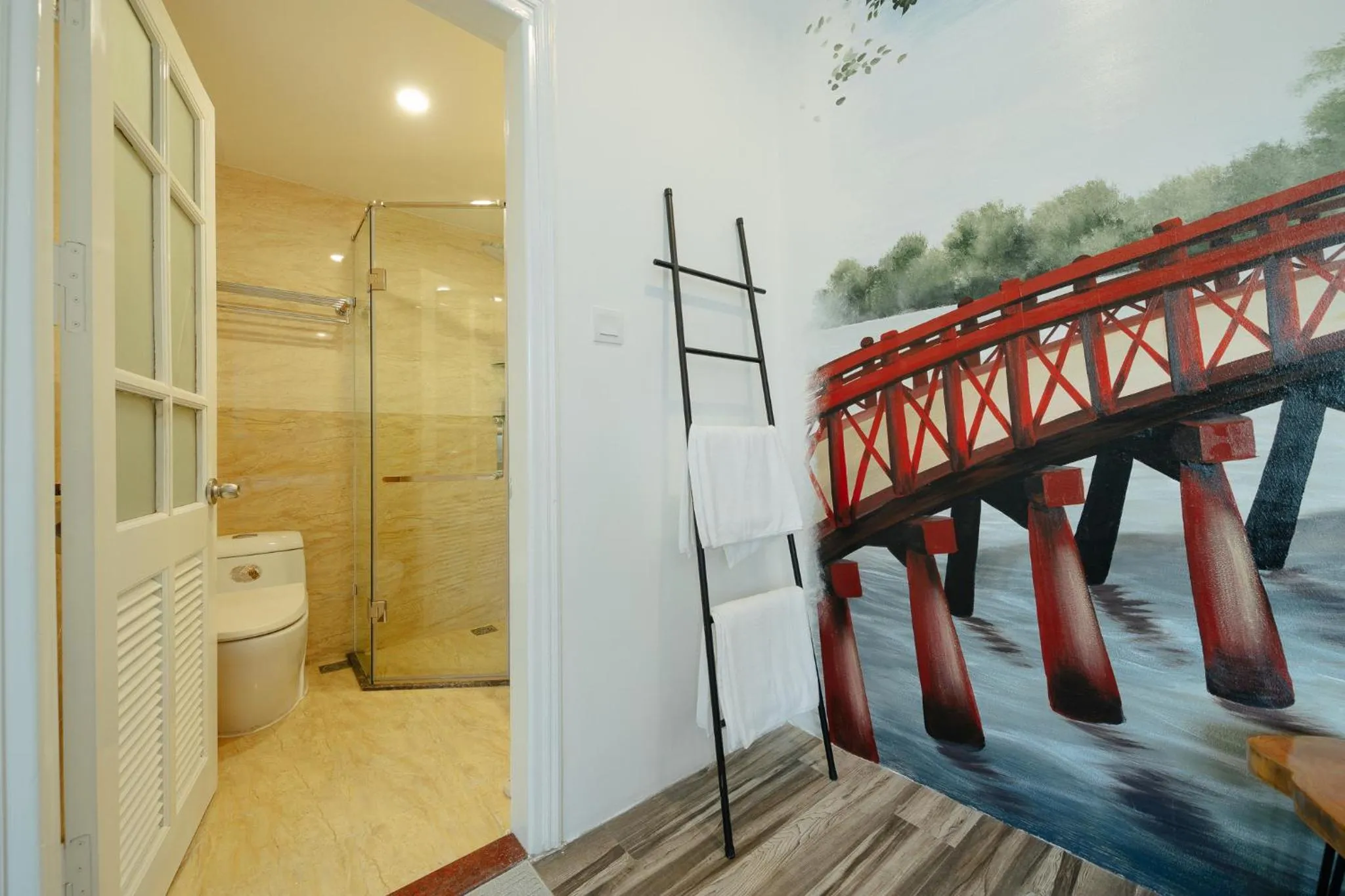 Bathroom in Su Casa Hanoi Old Quarter