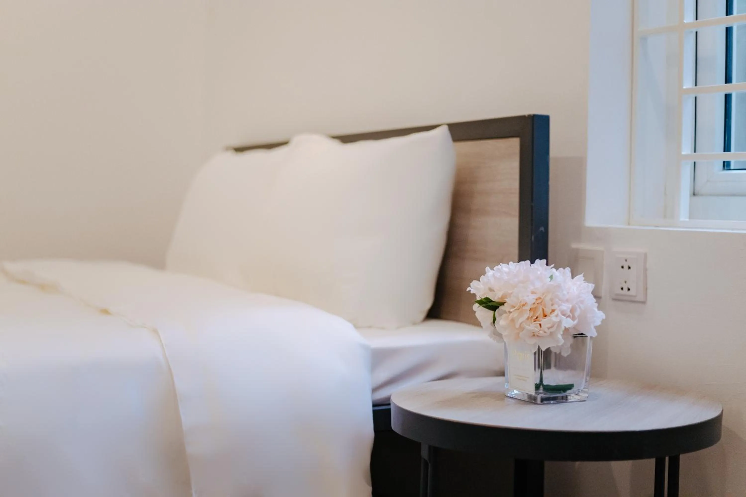 Bed in Su Casa Hanoi Old Quarter