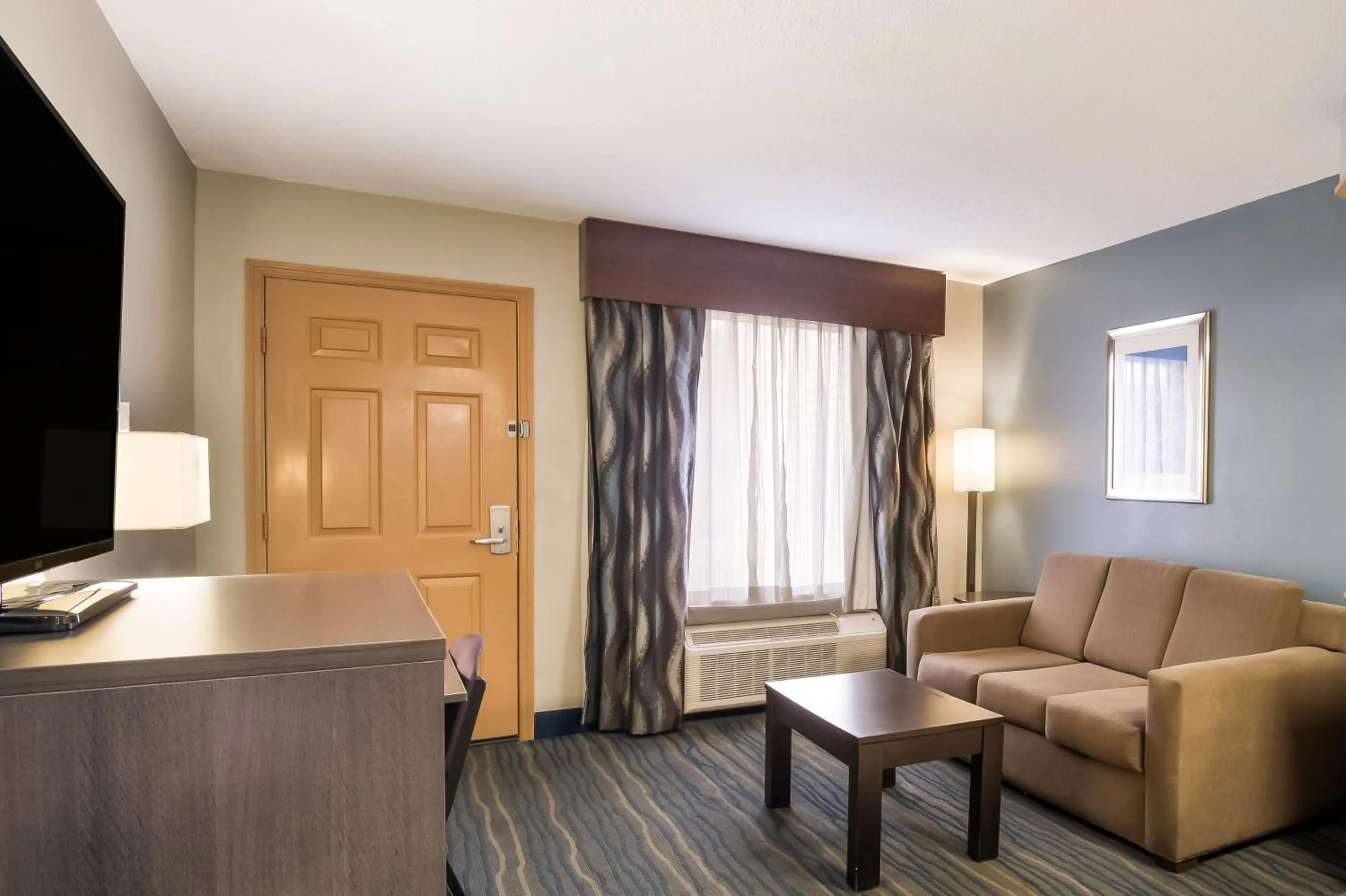 Bedroom in Best Western Inn Winchester