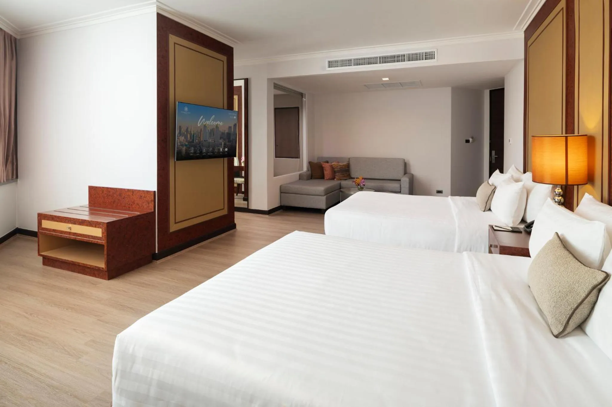 View (from property/room), Bed in The Berkeley Hotel Pratunam