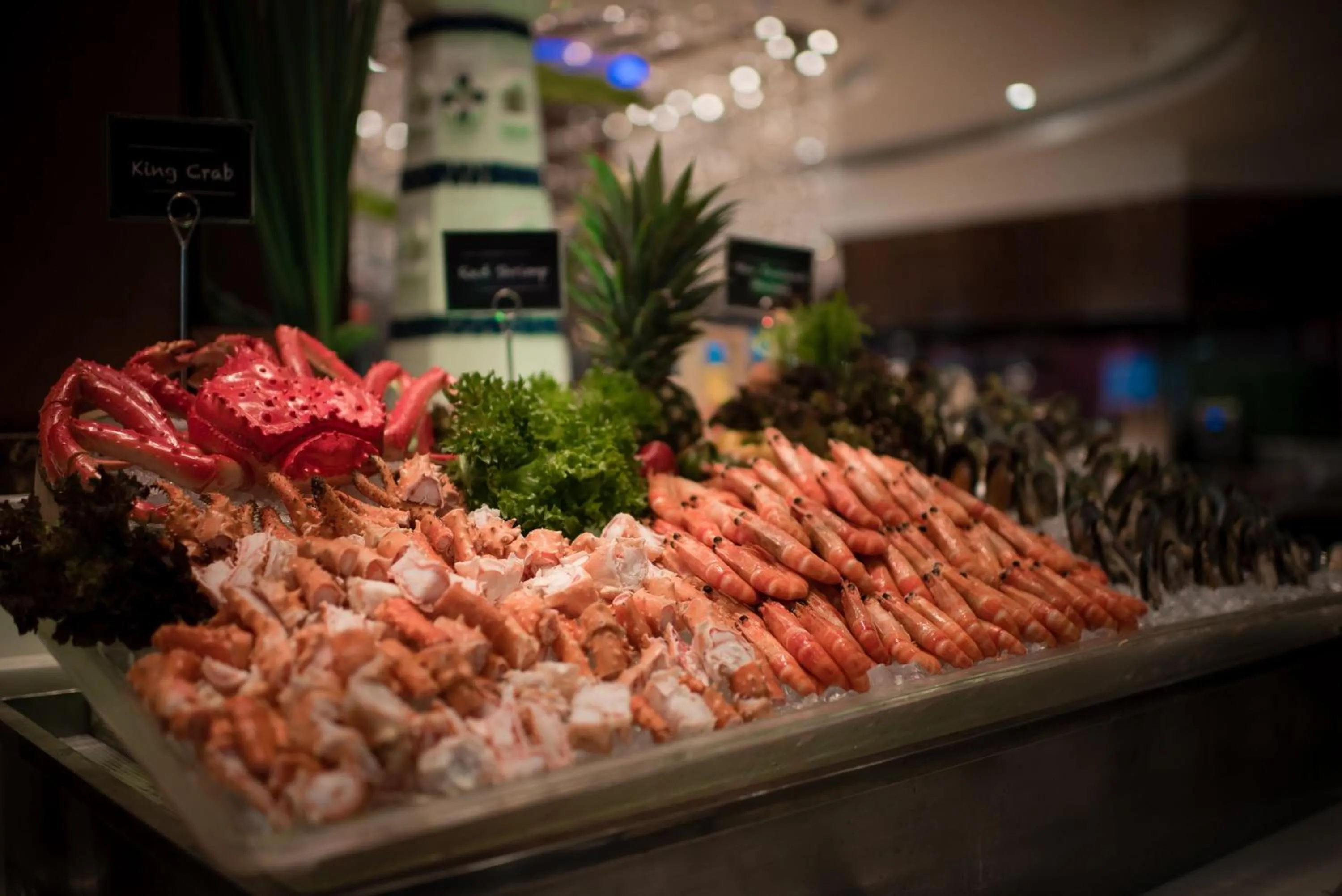 Food in The Berkeley Hotel Pratunam