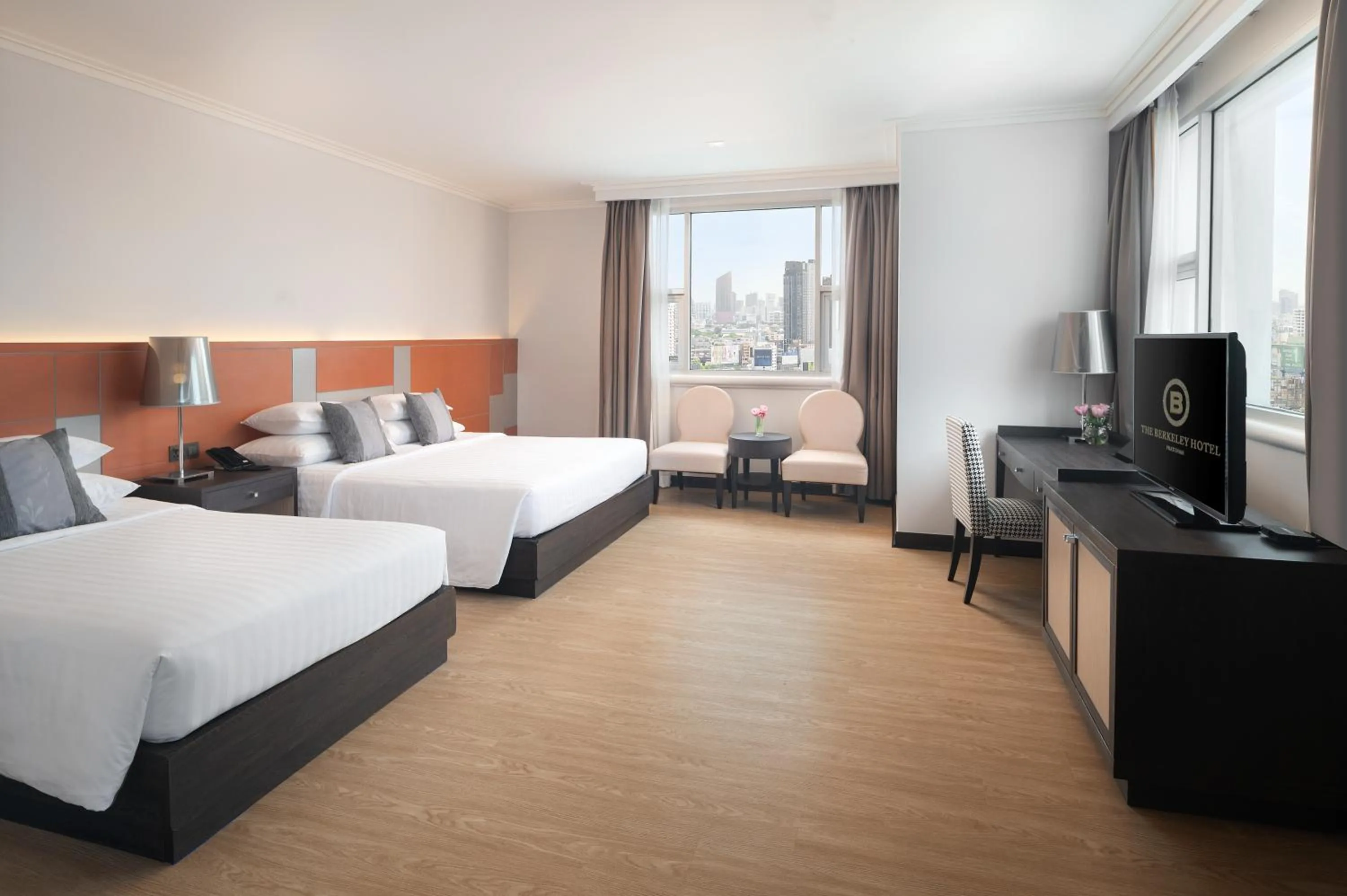 Bedroom, Bed in The Berkeley Hotel Pratunam