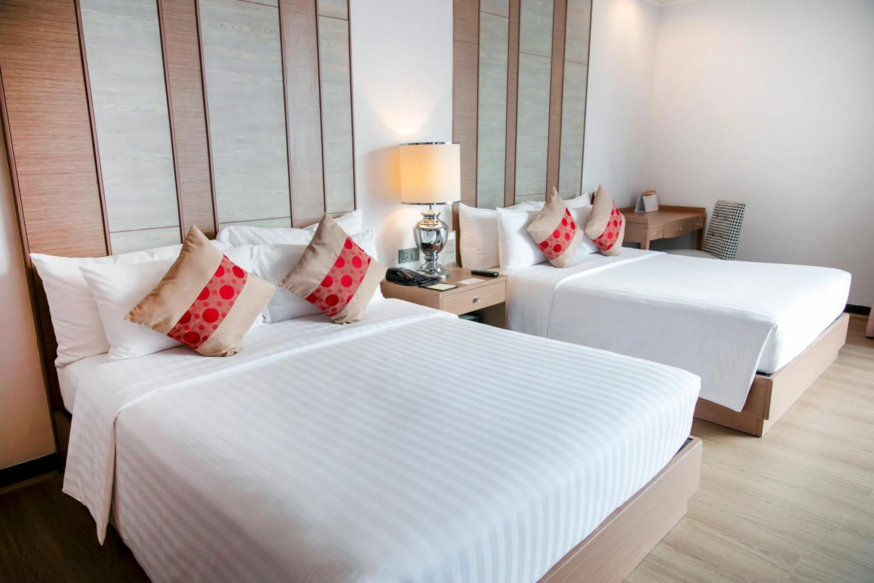 Bed in The Berkeley Hotel Pratunam