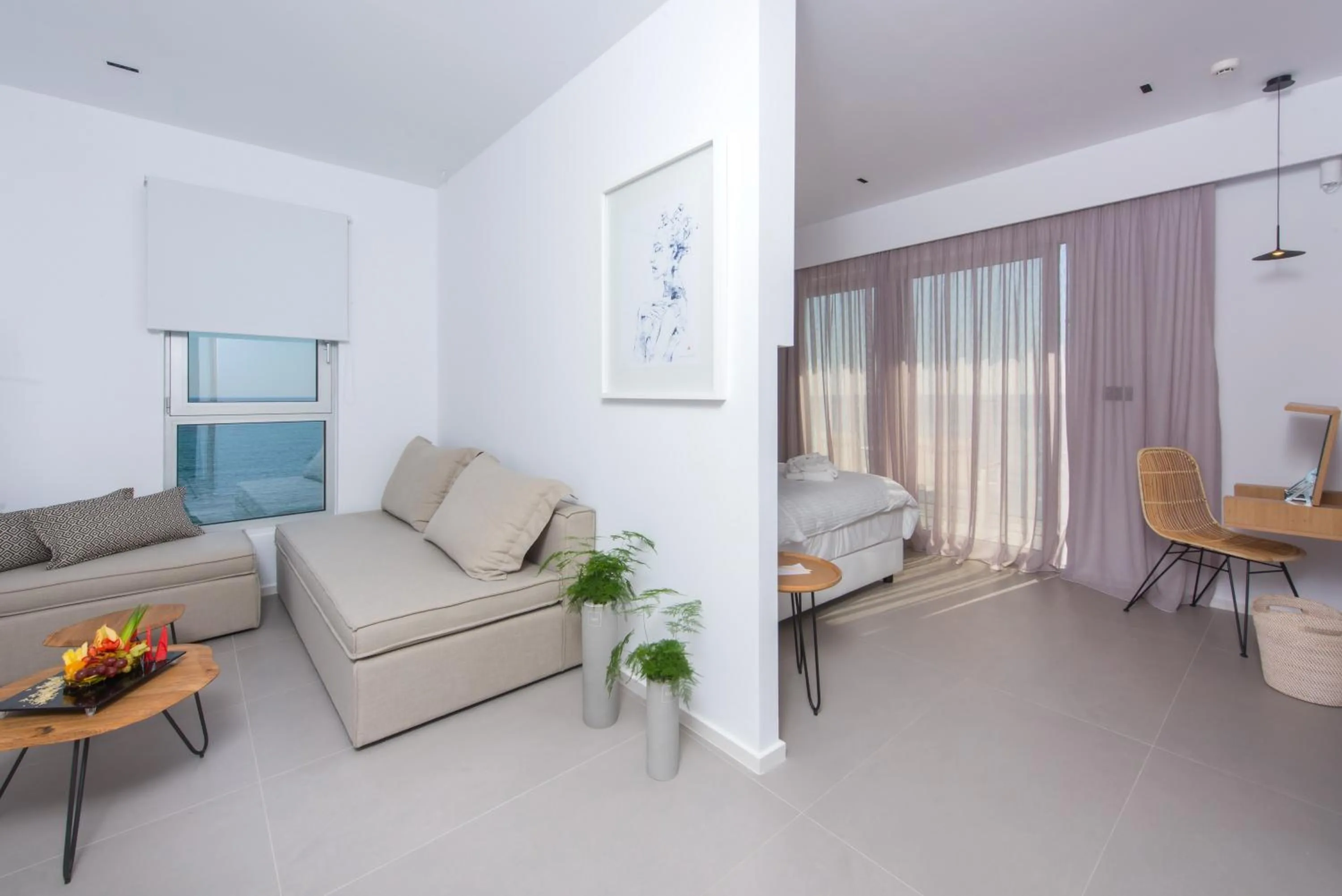 Coffee/tea facilities in Enorme Ammos Beach