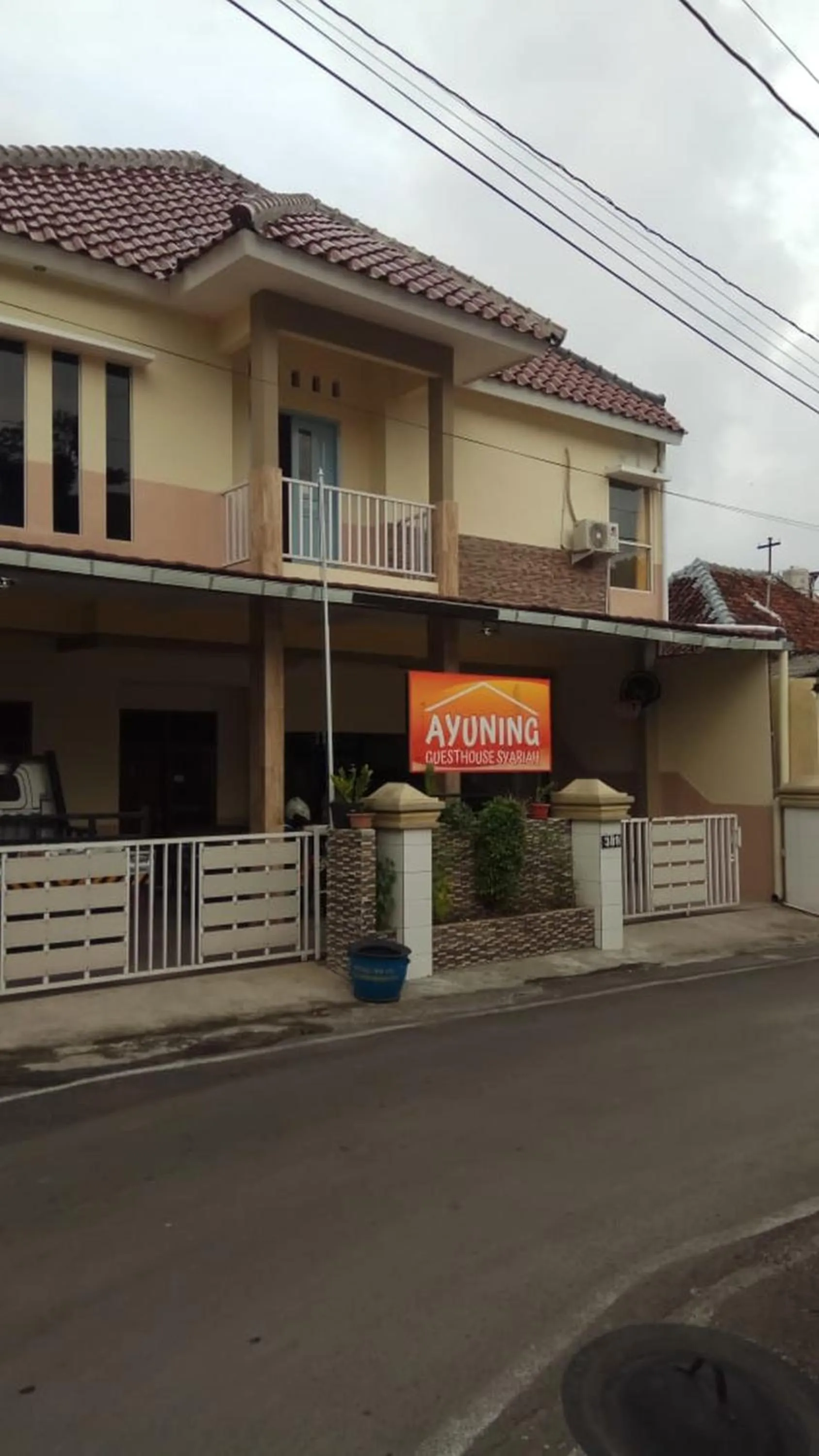Property building in Ayuning Guest House Syariah Semarang Mitra RedDoorz