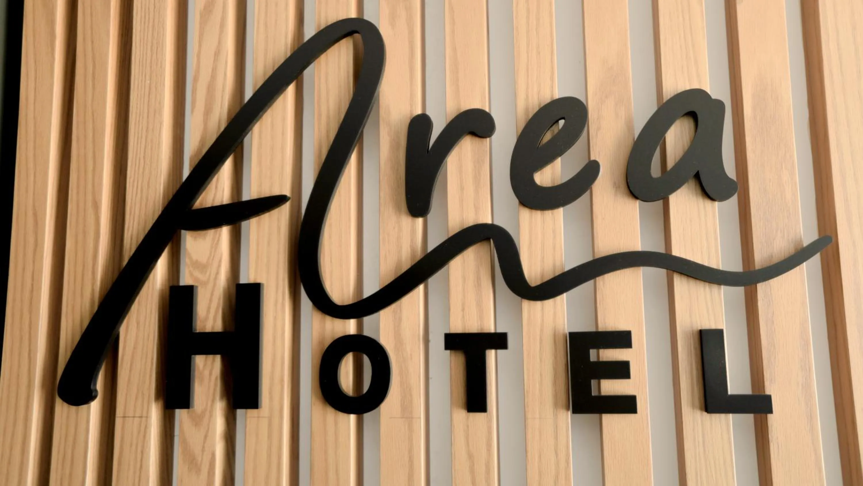 Logo/Certificate/Sign in Area Hotel