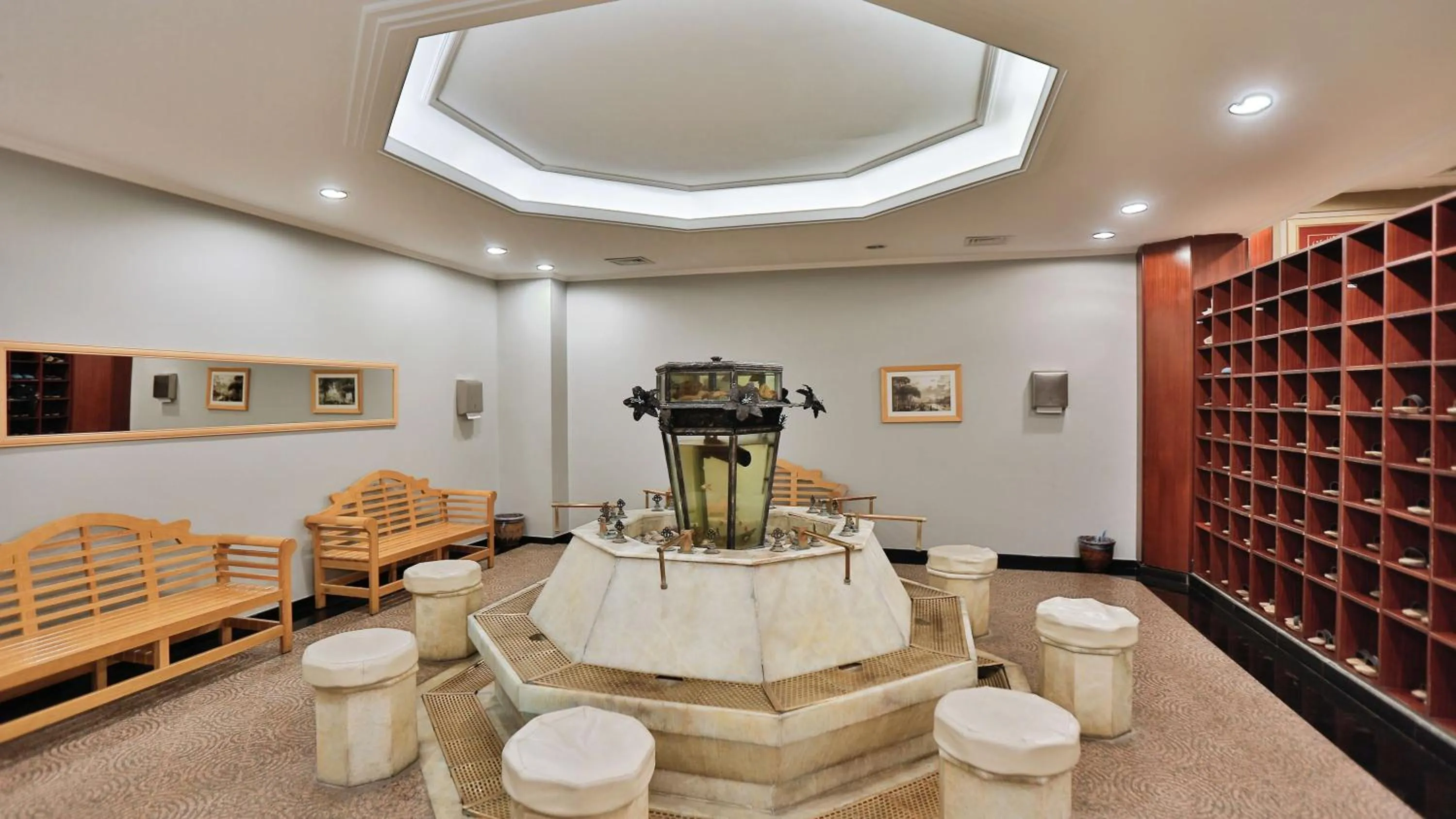 Spa and wellness centre/facilities in Eliz Hotel Convention Center Thermal Spa & Wellnes