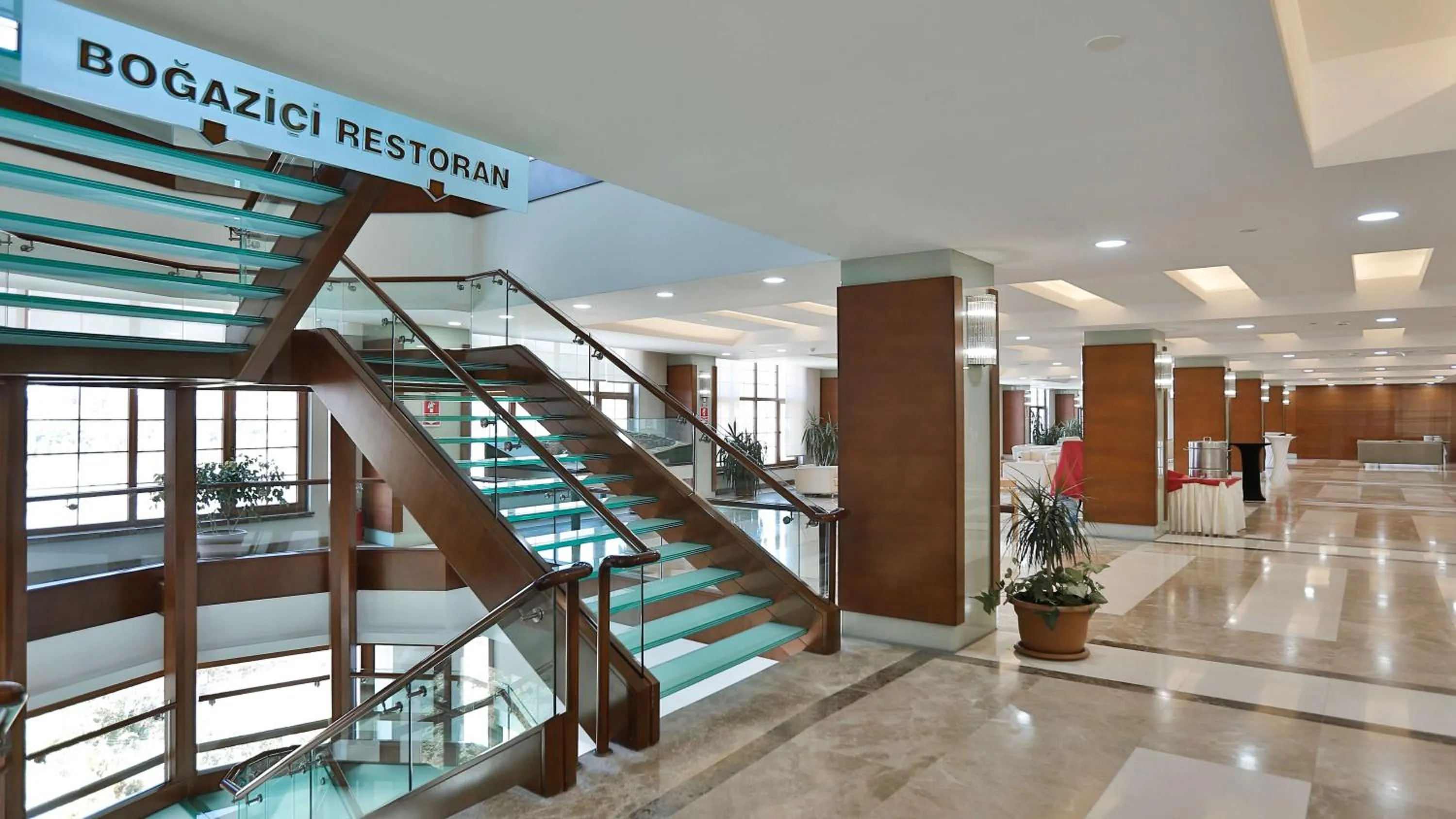 Lobby or reception in Eliz Hotel Convention Center Thermal Spa & Wellnes