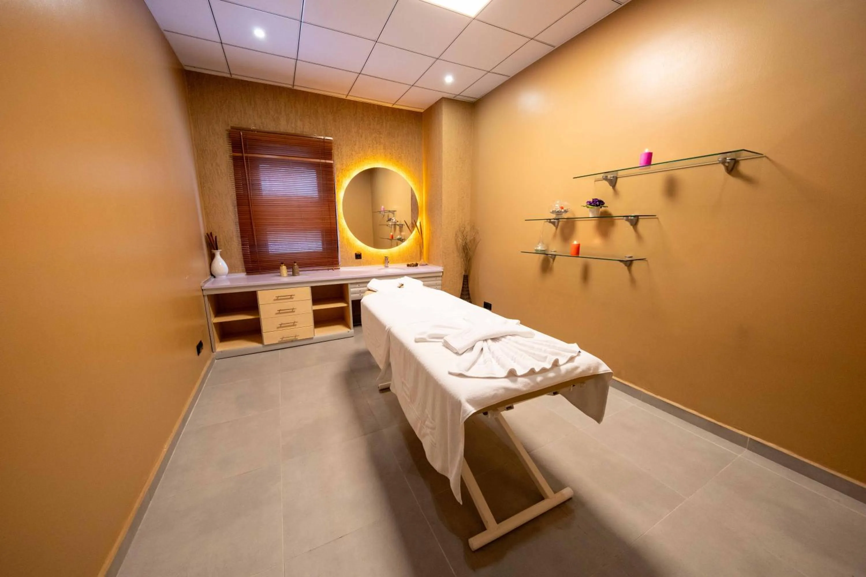 Eliz Hotel Convention Center Thermal Spa & Wellnes