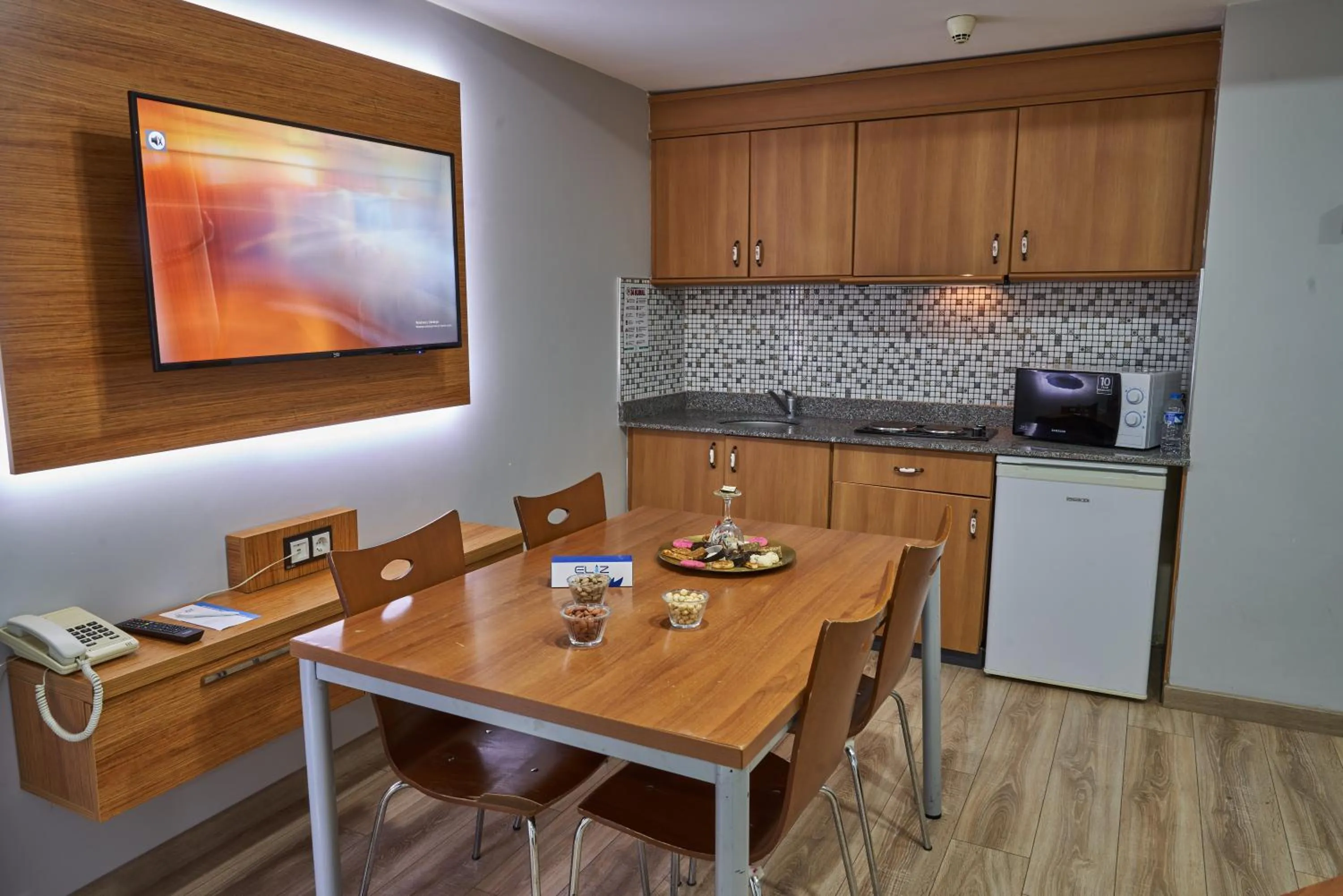 Dining area in Eliz Hotel Convention Center Thermal Spa & Wellnes