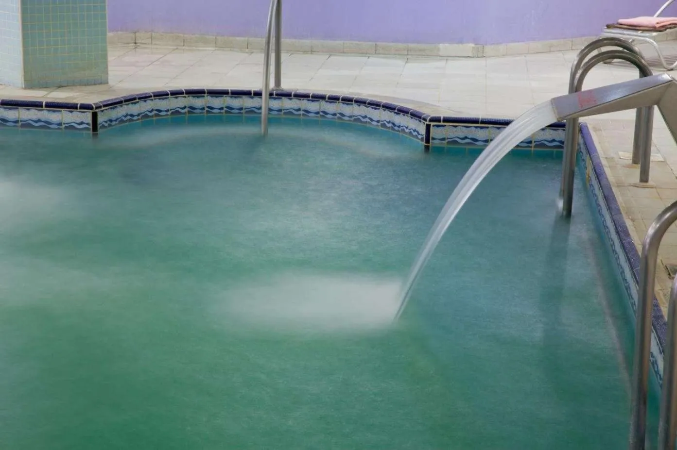 Swimming pool in Eliz Hotel Convention Center Thermal Spa & Wellnes