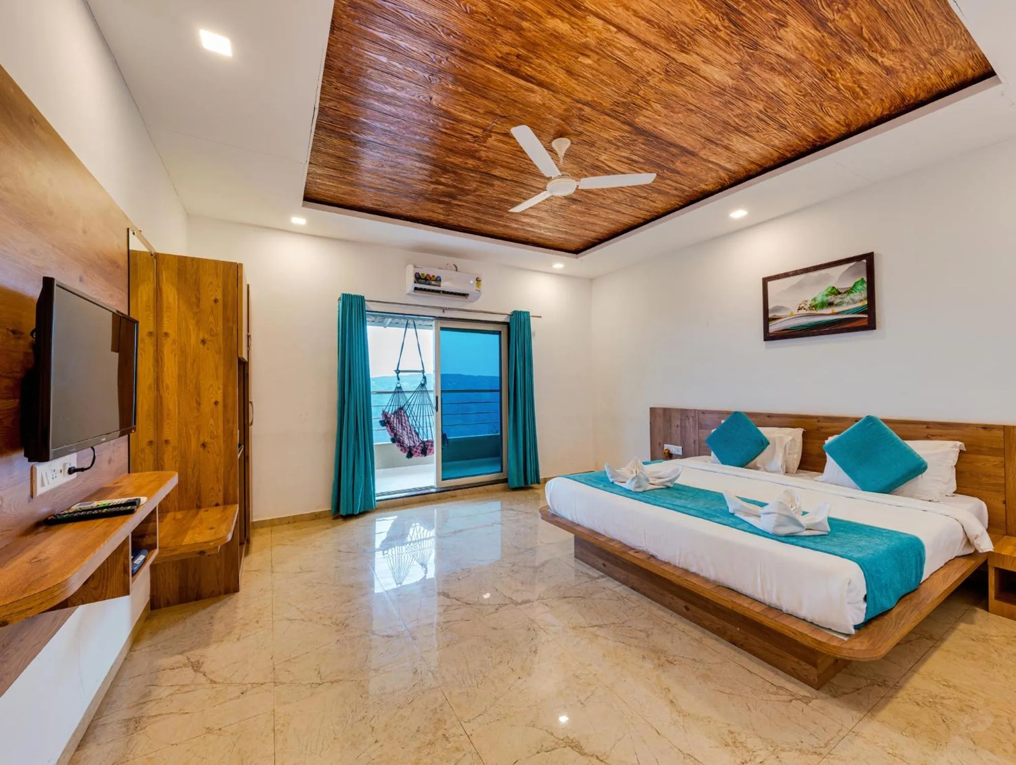 Bedroom in Hotel Mahabaleshwar Fragrance