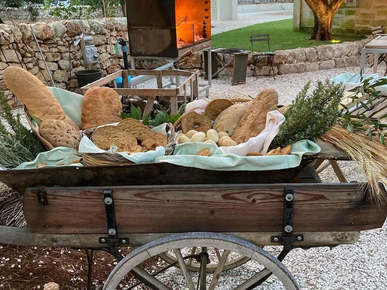 Restaurant/places to eat in Boutique Hotel Masseria Sottomasi