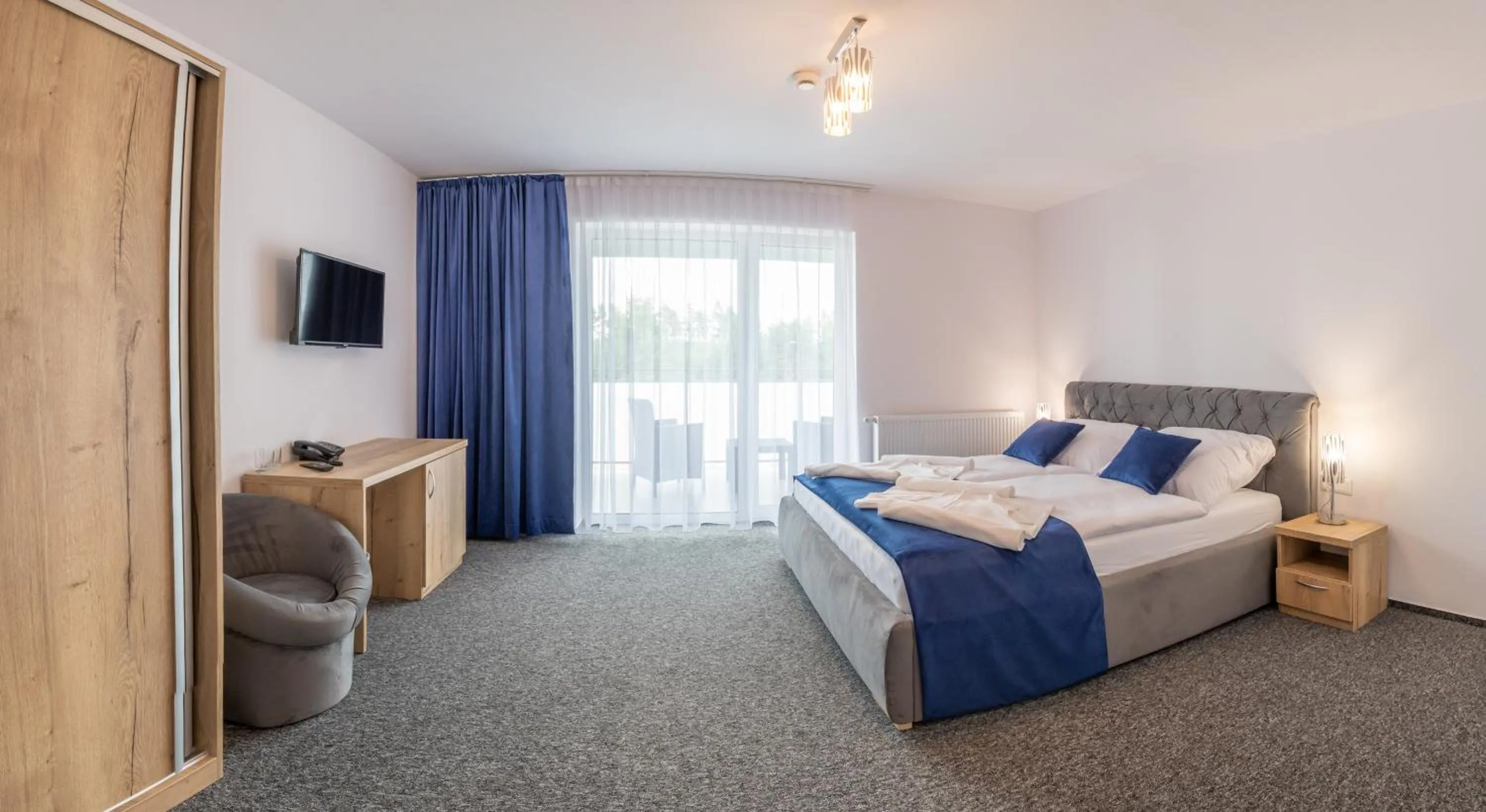 Bedroom, Bed in Hotel Prístav