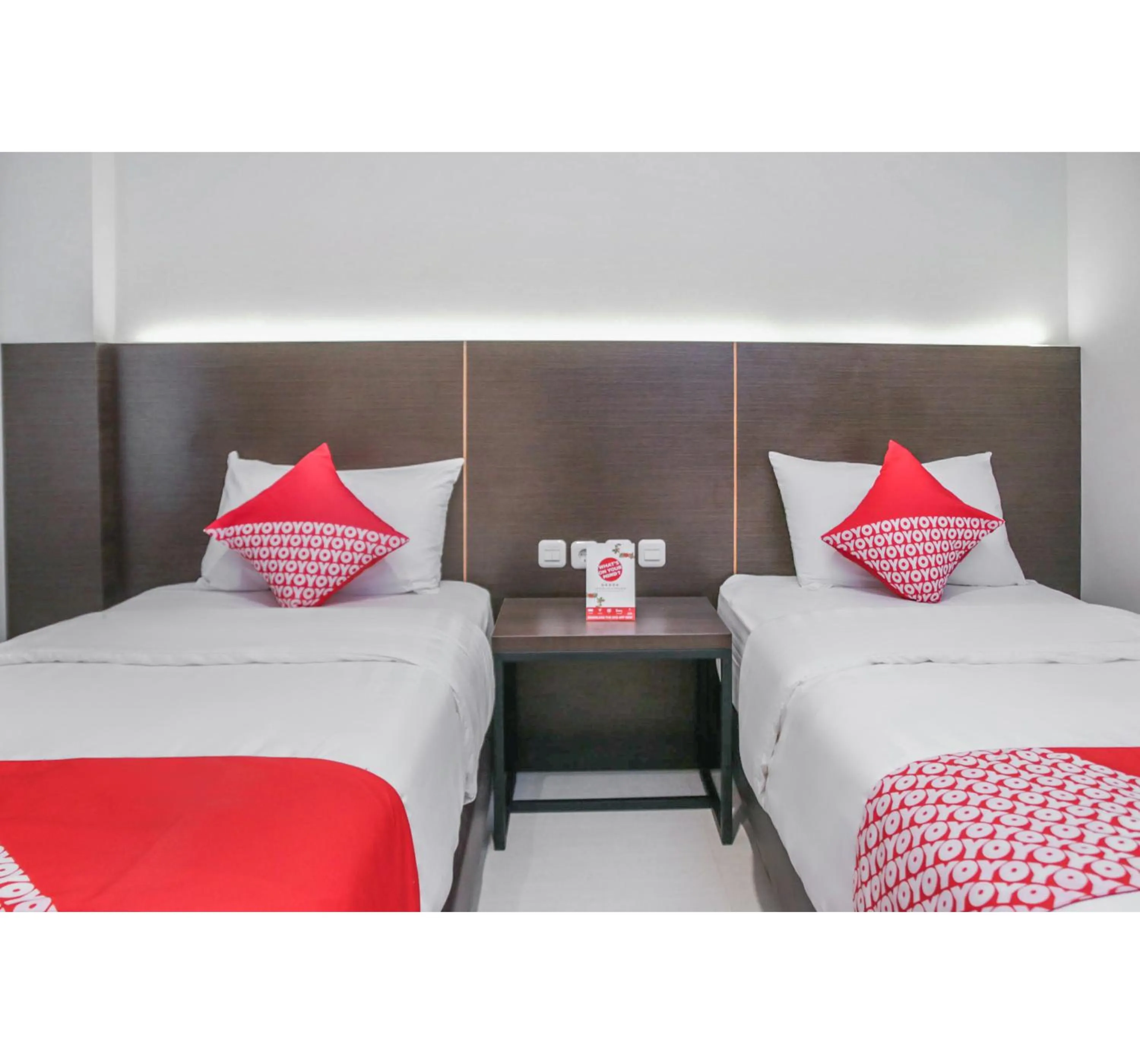 Bedroom, Bed in Hotel O Azzahra Guest House Syariah