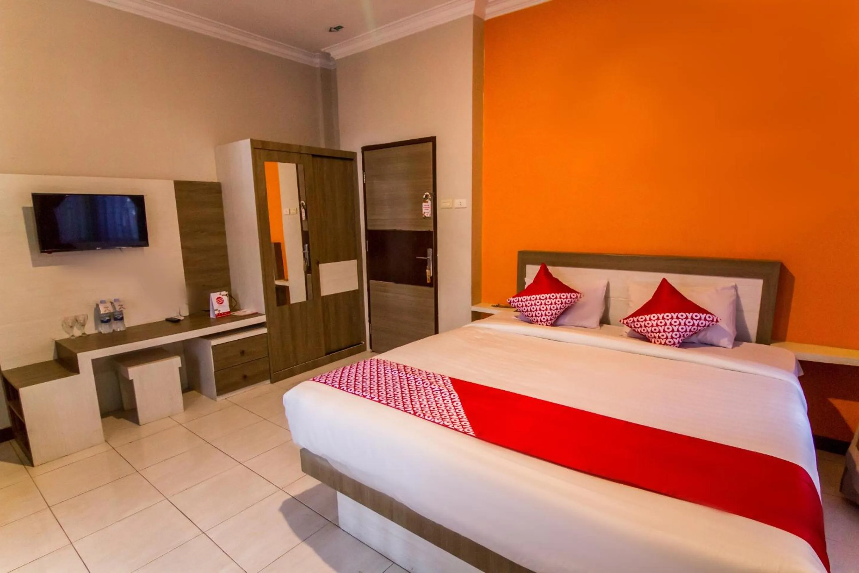 Bedroom in OYO 889 Edotel Amanah Hotel Syariah By Smk Muhammadiyah 1