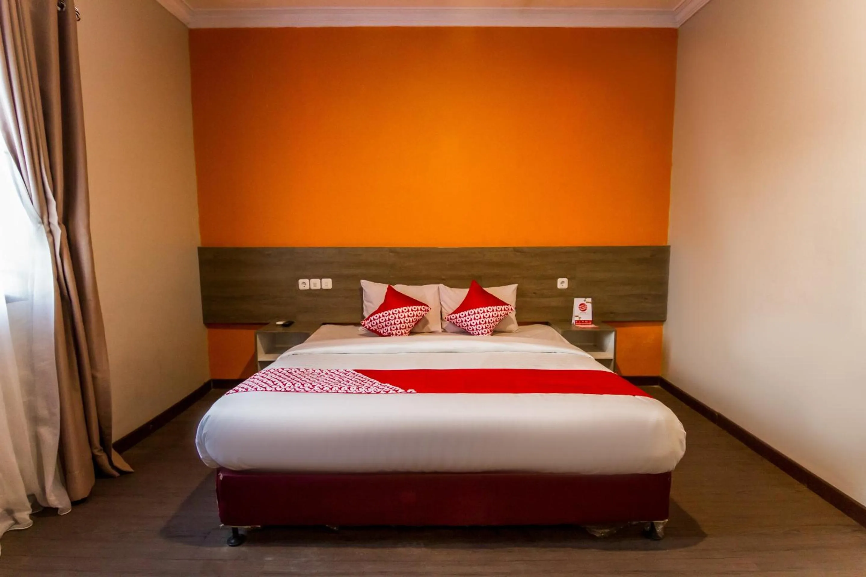 Bedroom in OYO 889 Edotel Amanah Hotel Syariah By Smk Muhammadiyah 1