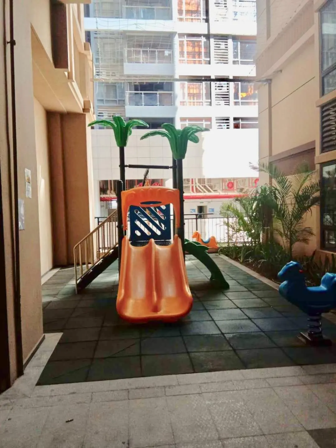 China International Hotel