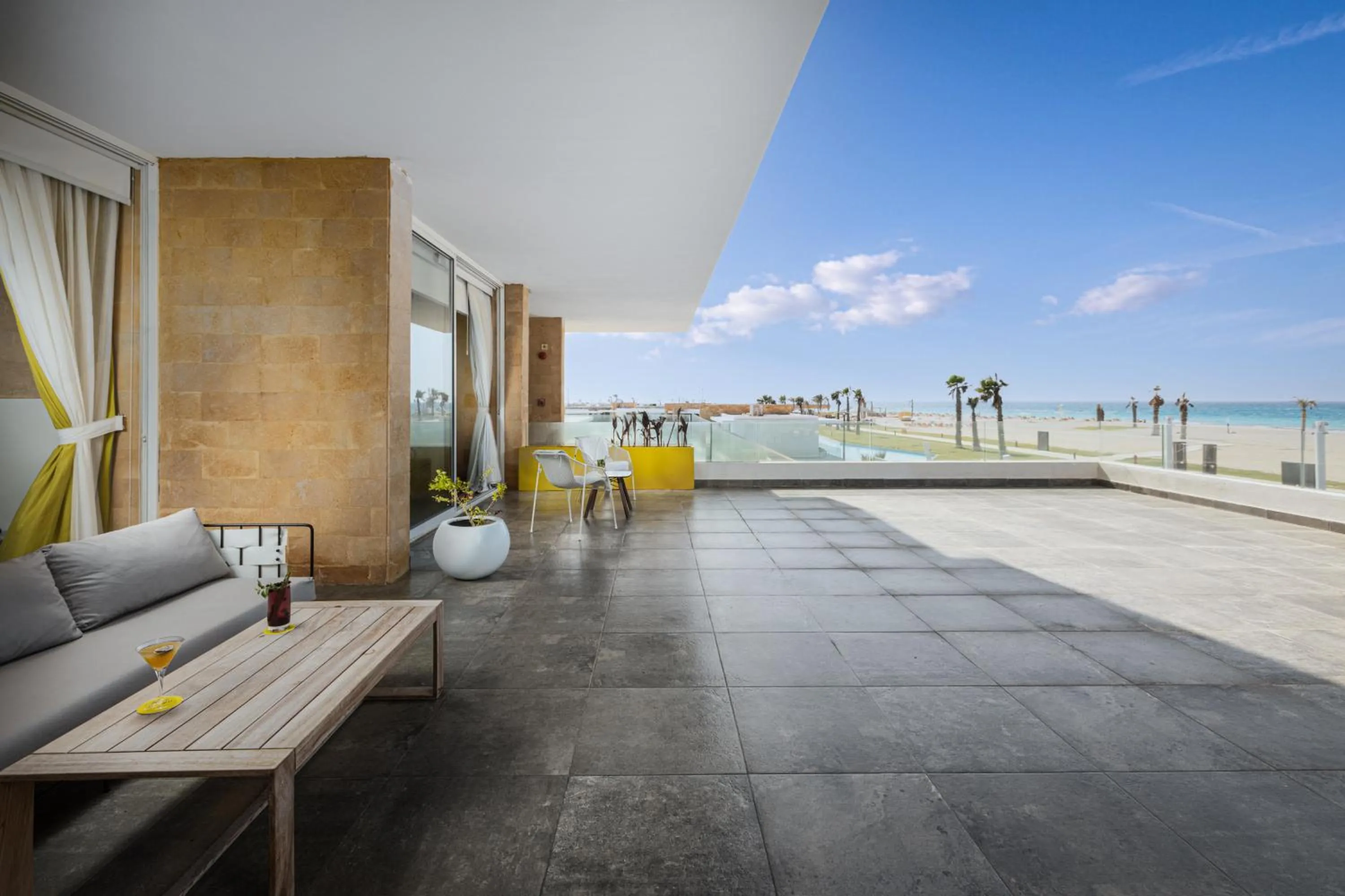 Balcony/Terrace in The G Hotel Seashell