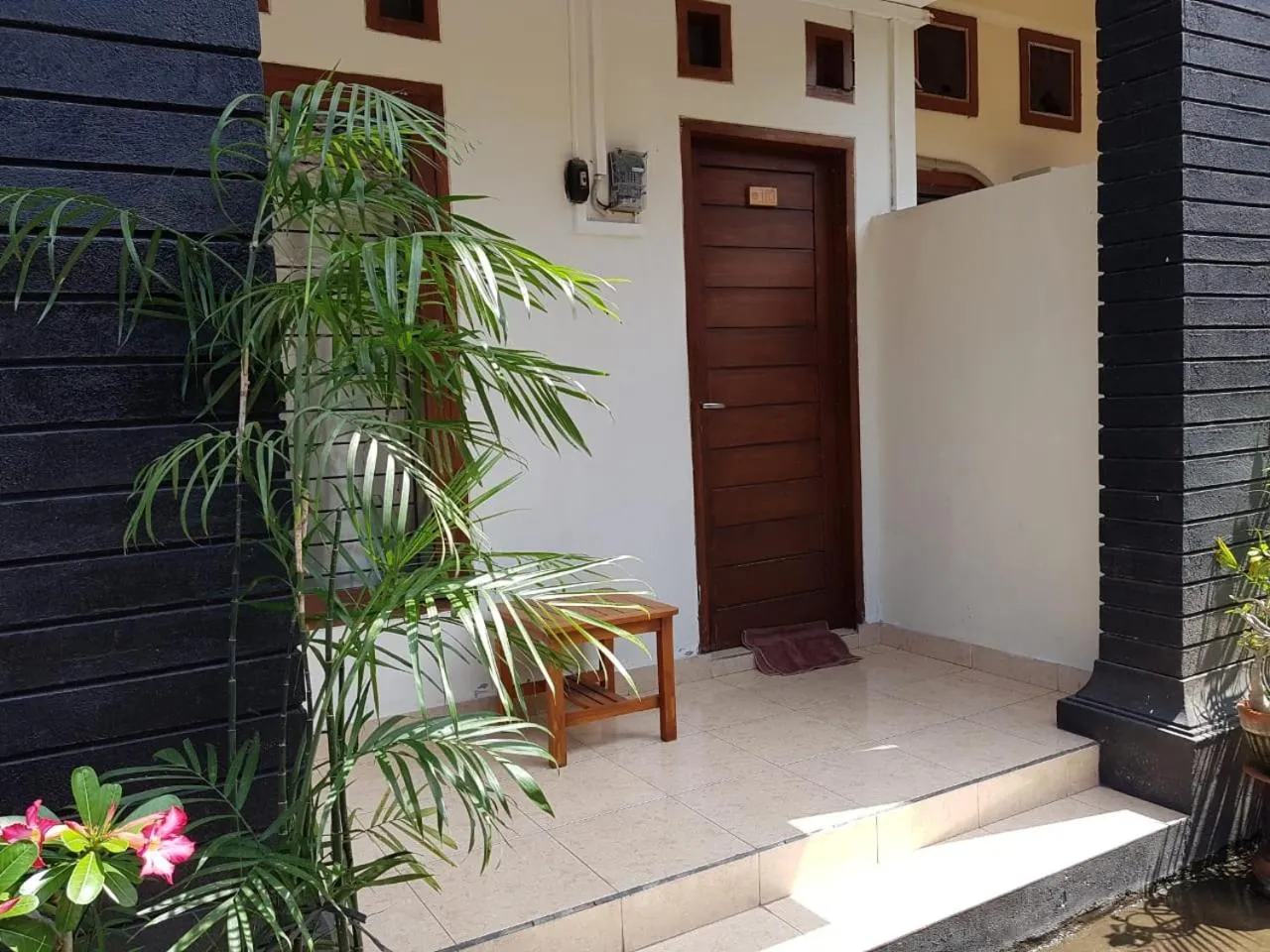 Property building in Kost & Homestay 911