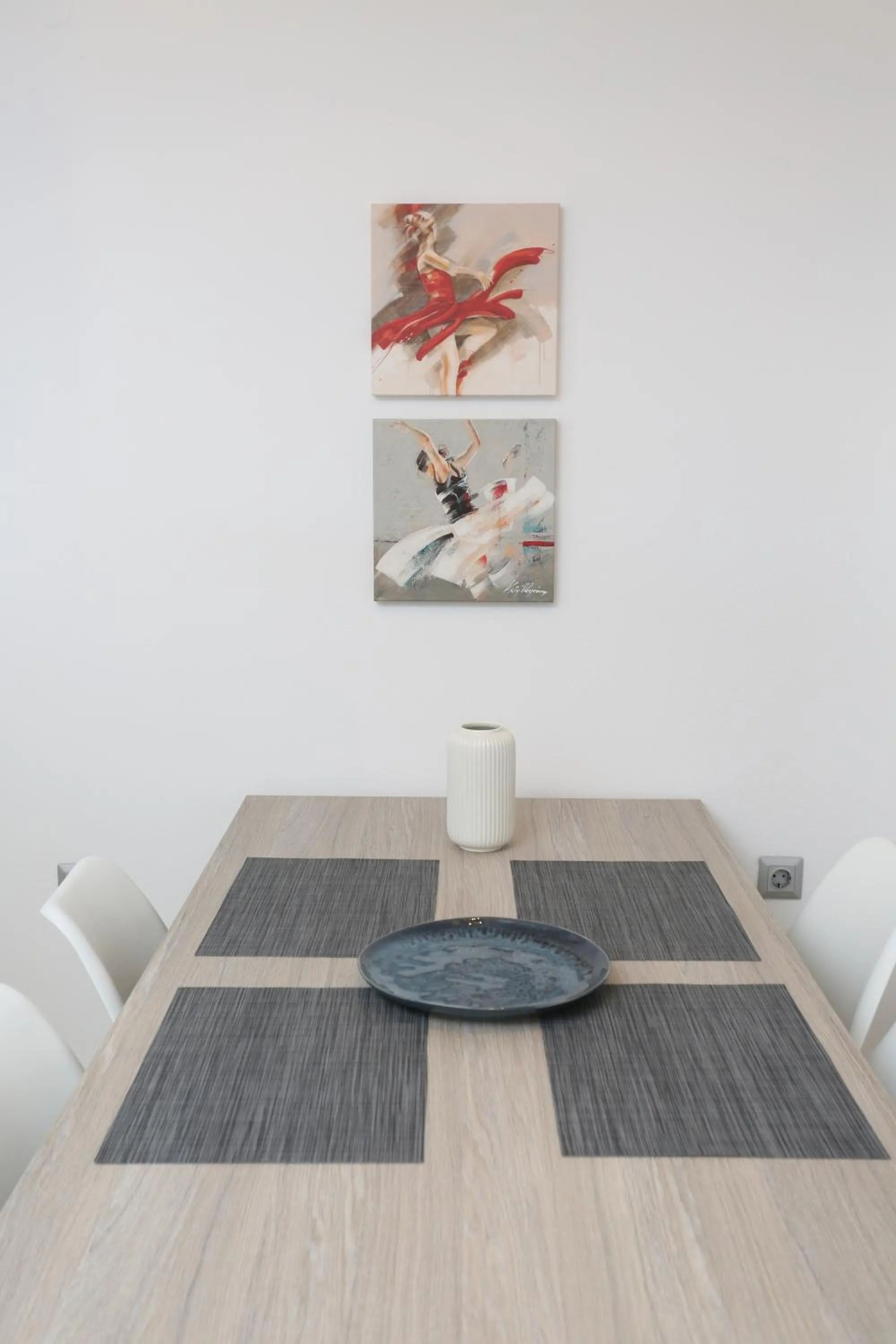 Dining area in Agreste Luxury Apartments