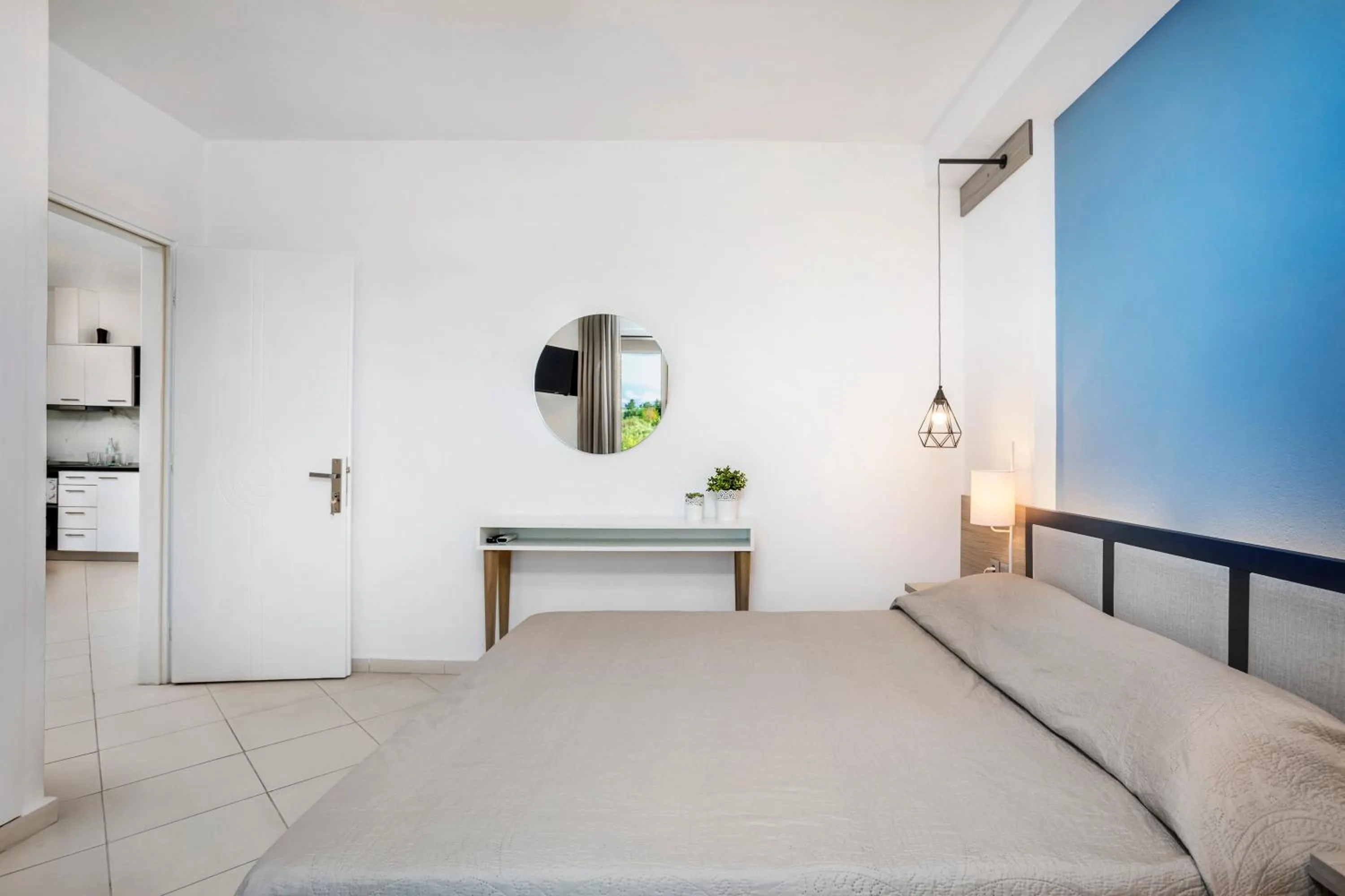 Bedroom, Bed in Agreste Luxury Apartments