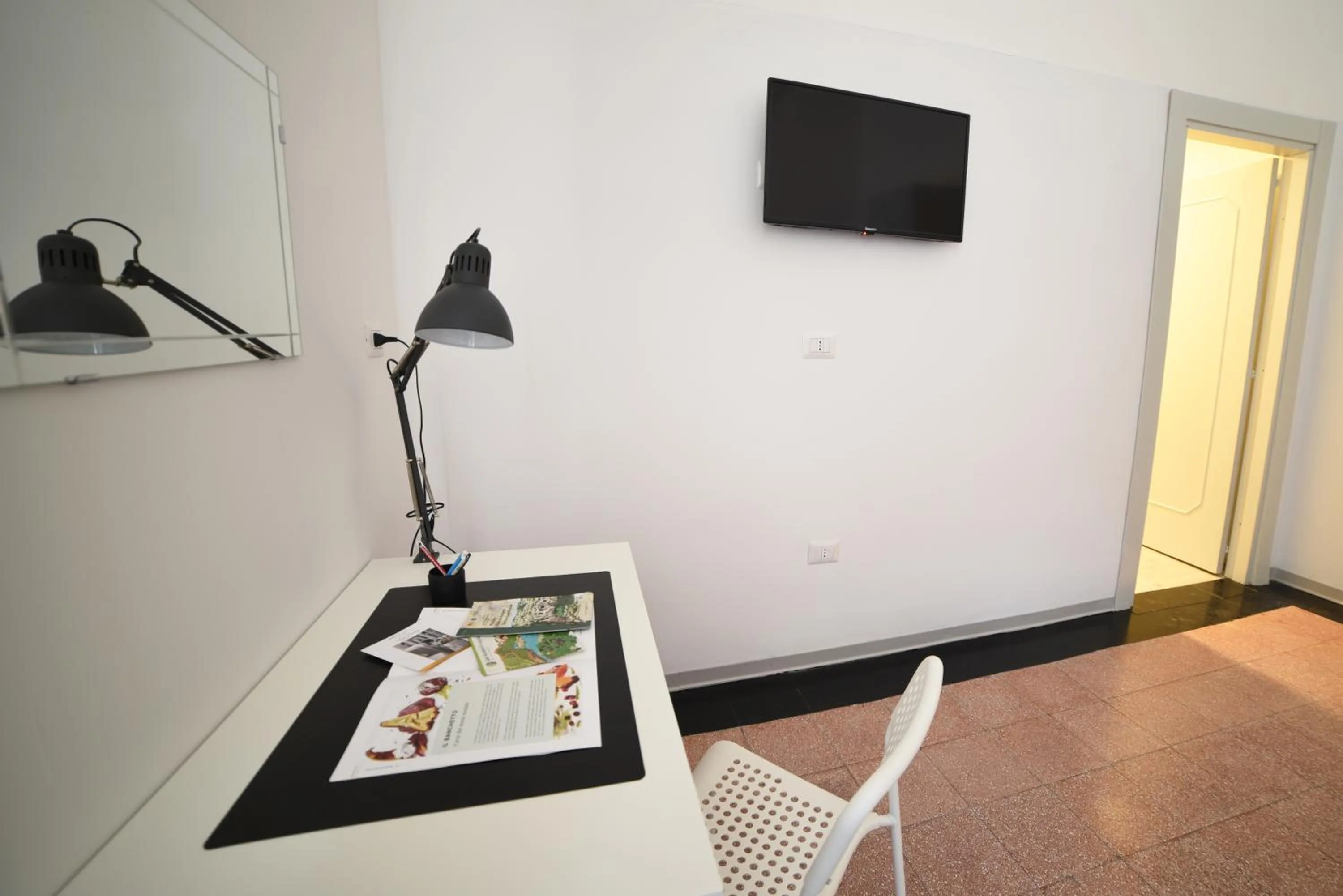 Shower in TIFEO Bed & Breakfast