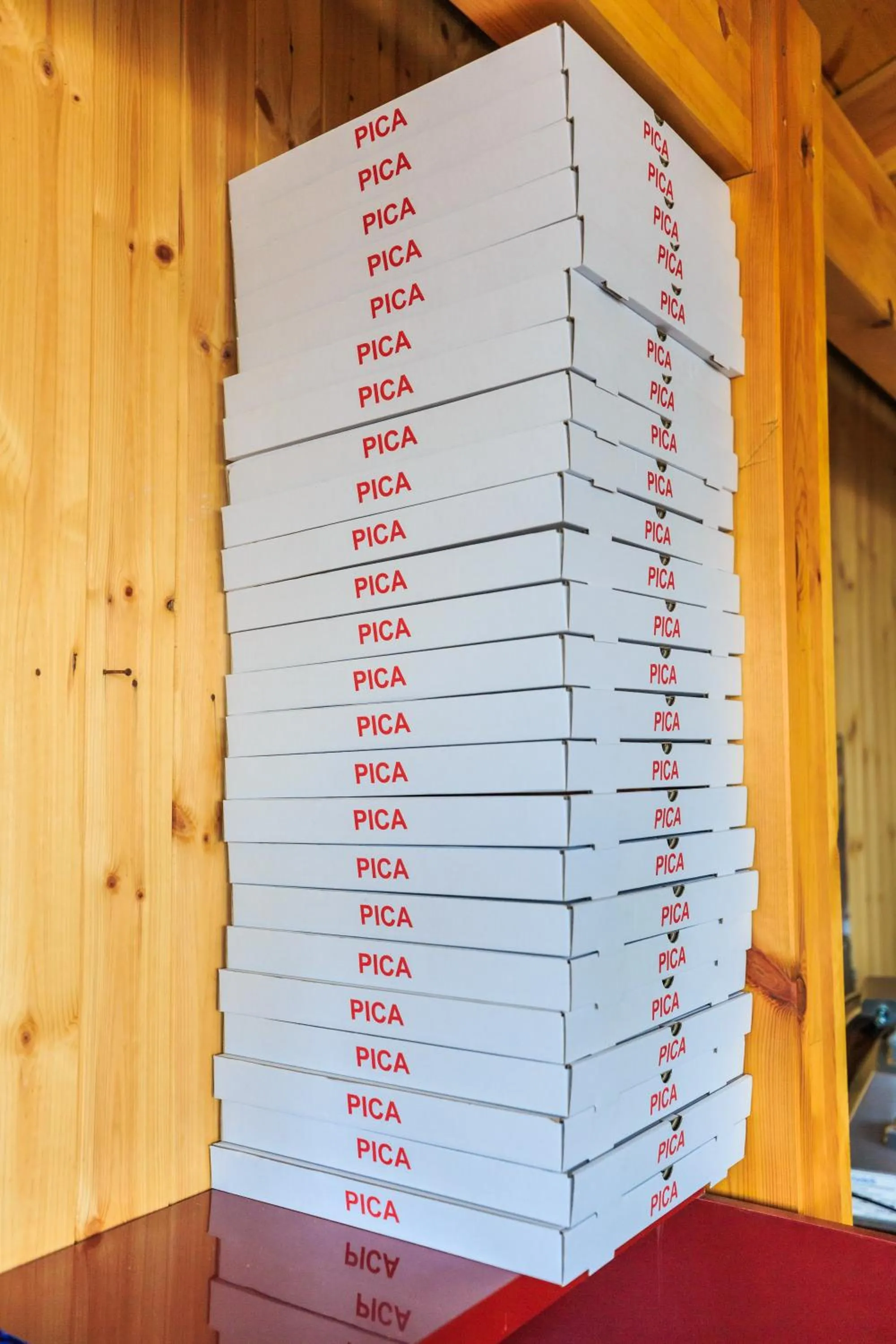 Logo/Certificate/Sign in ECUADOR Resort