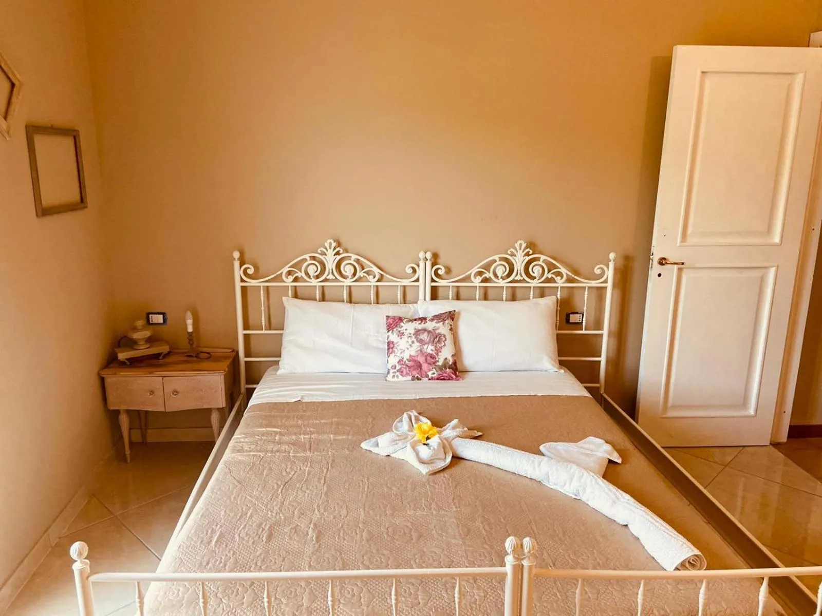 Bedroom, Bed in Il Panorama Housing Cilento