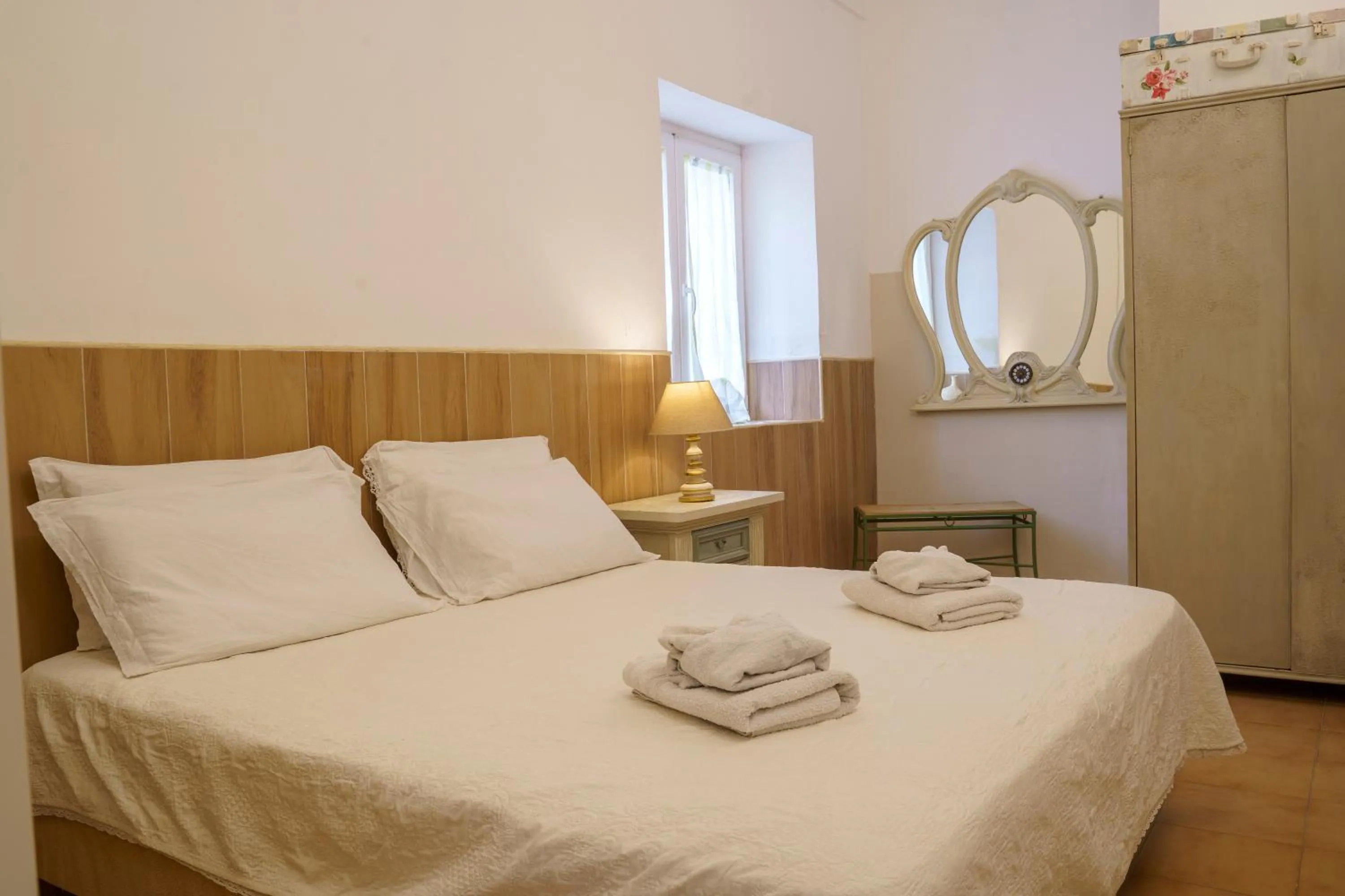 Photo of the whole room, Bed in Il Panorama Housing Cilento