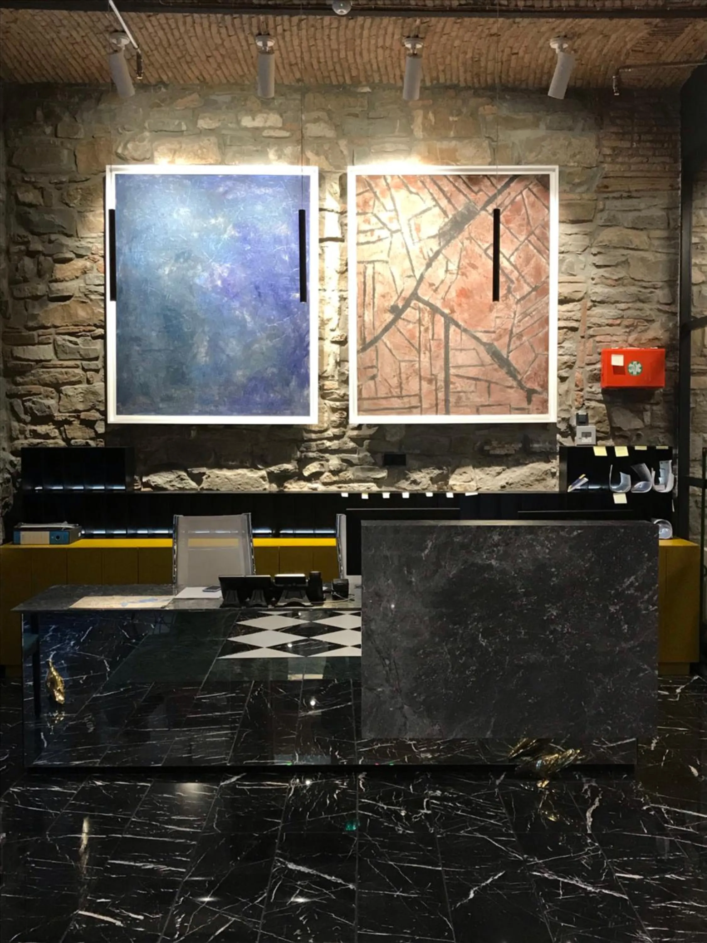 Lobby or reception in Hotel Solun