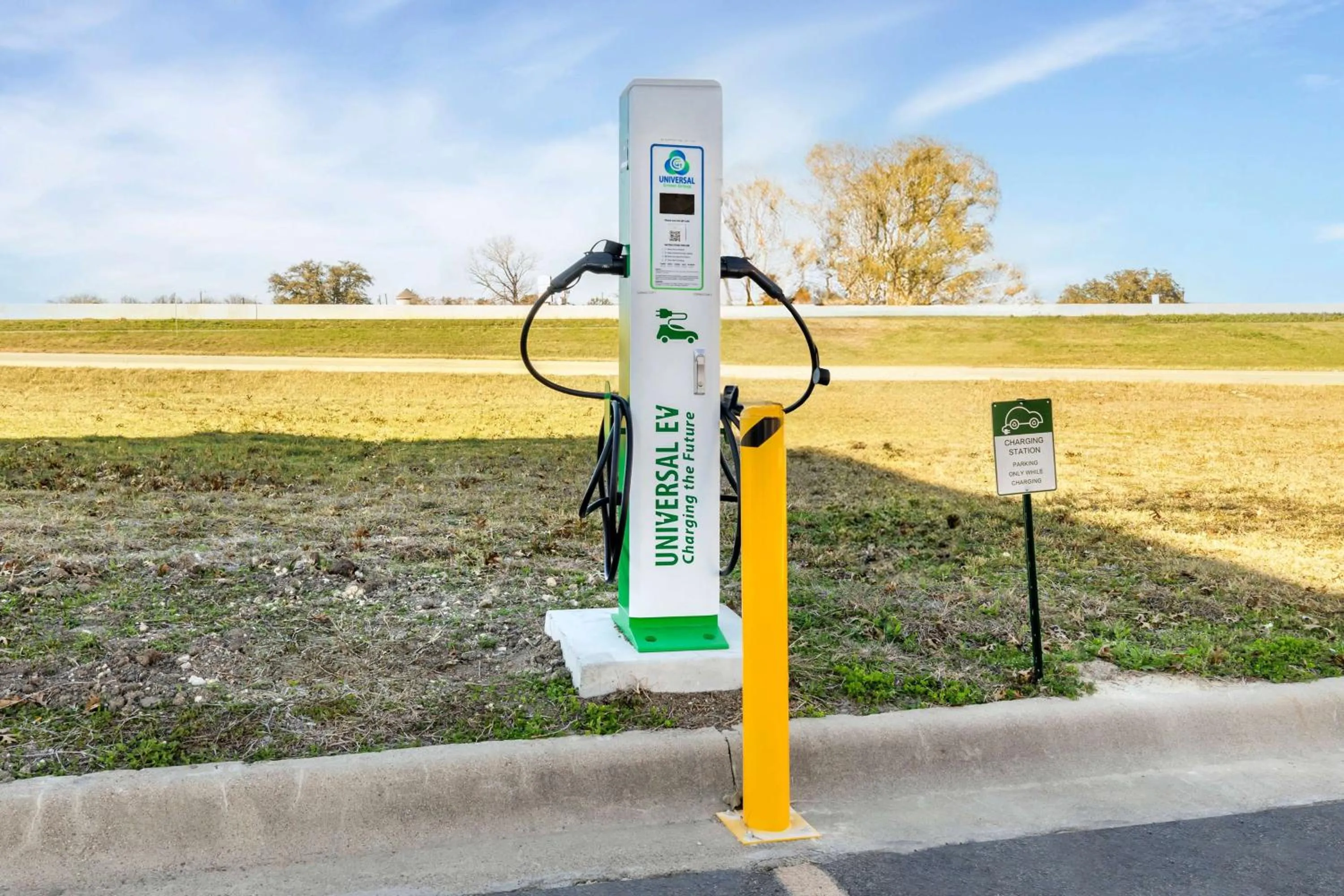 Property building in Super 8 by Wyndham Harker Heights Killeen - Fort Cavazos