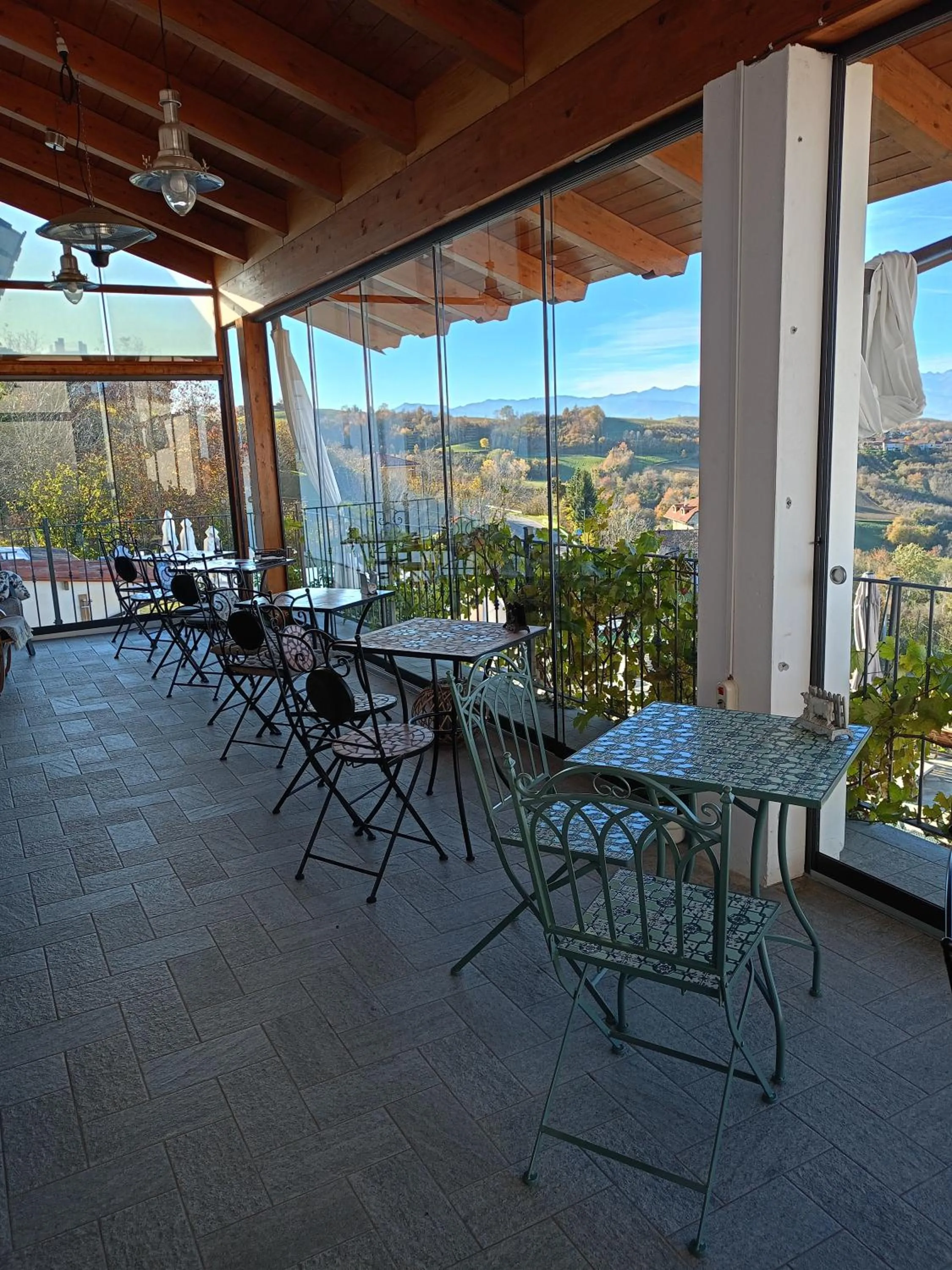 Balcony/Terrace in Villa Belvedere Langhe
